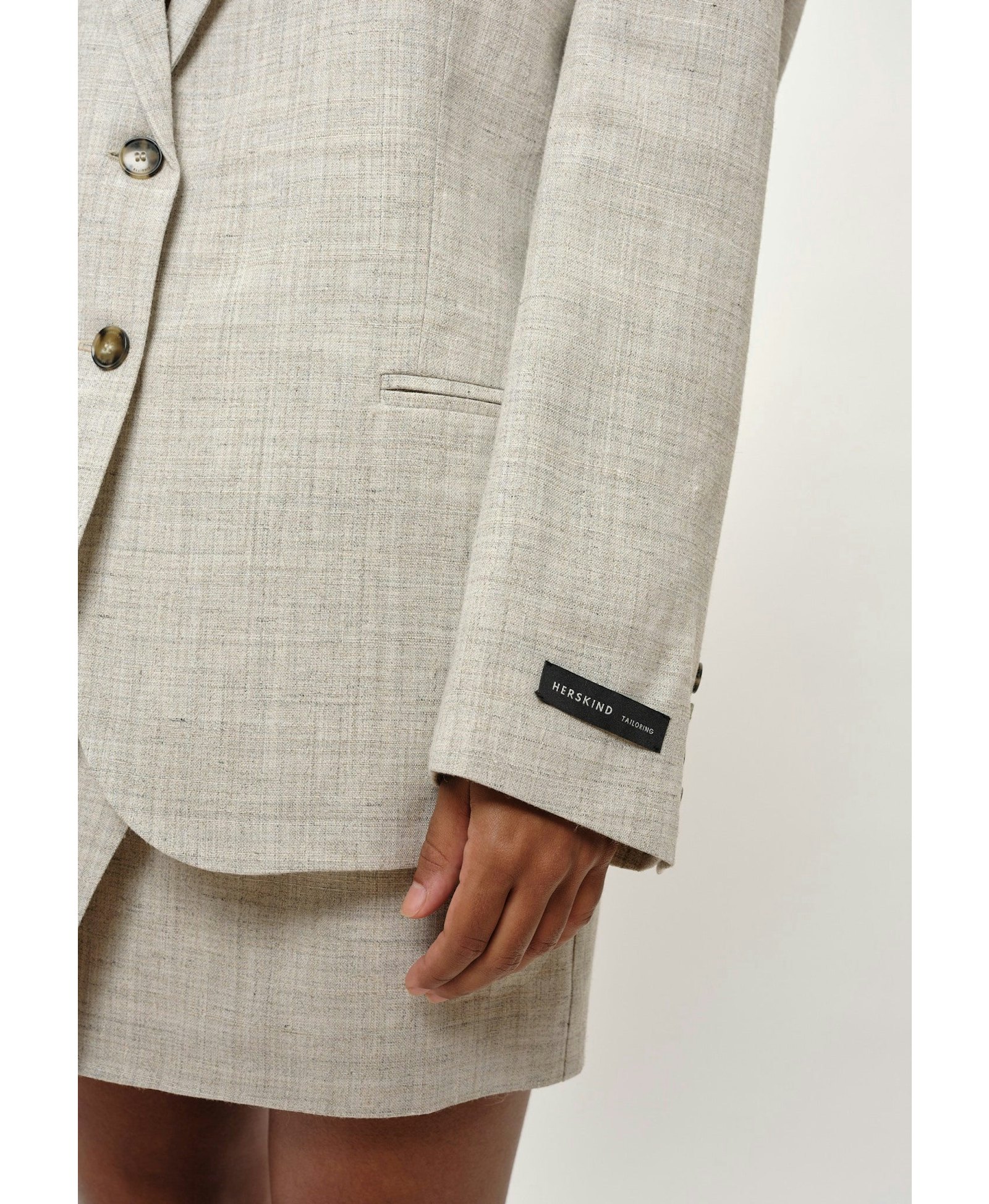 Matteo Blazer - Sand made by HERSKIND