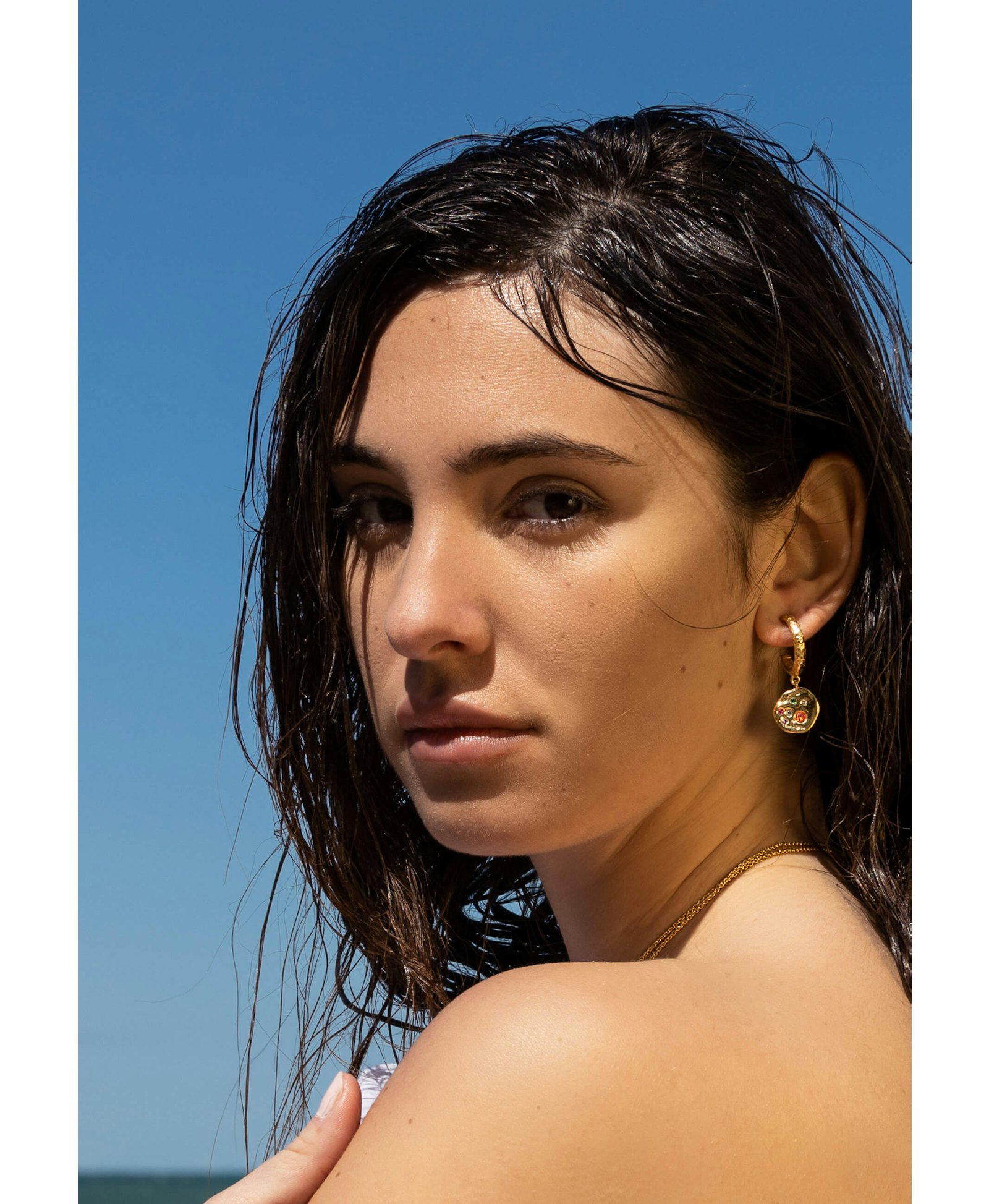 Aros Sadie Coin made by Lavani Jewels