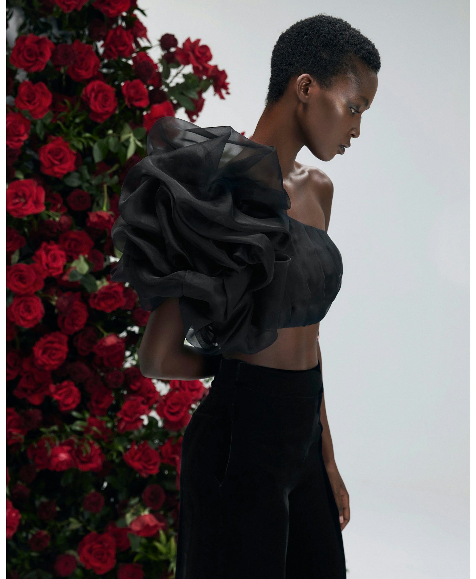 Dahlia Top Noir made by YVON