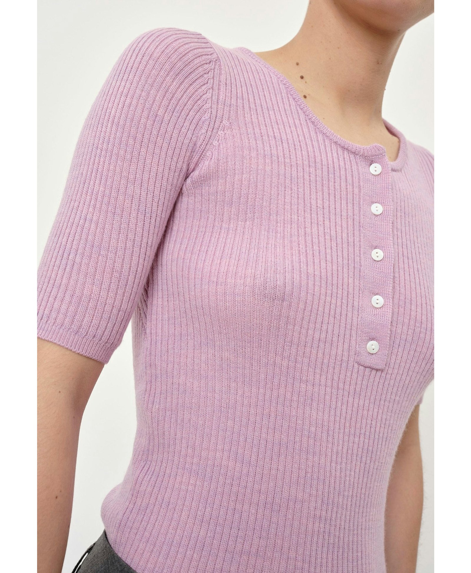 Agnes Knit Blouse - Pink made by HERSKIND