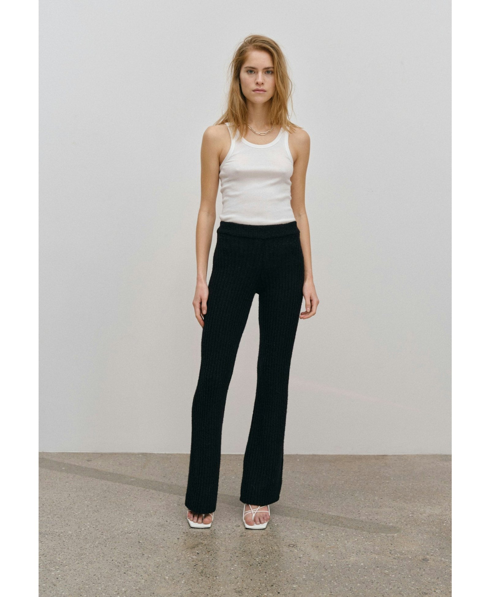 Joelle Top - White made by HERSKIND