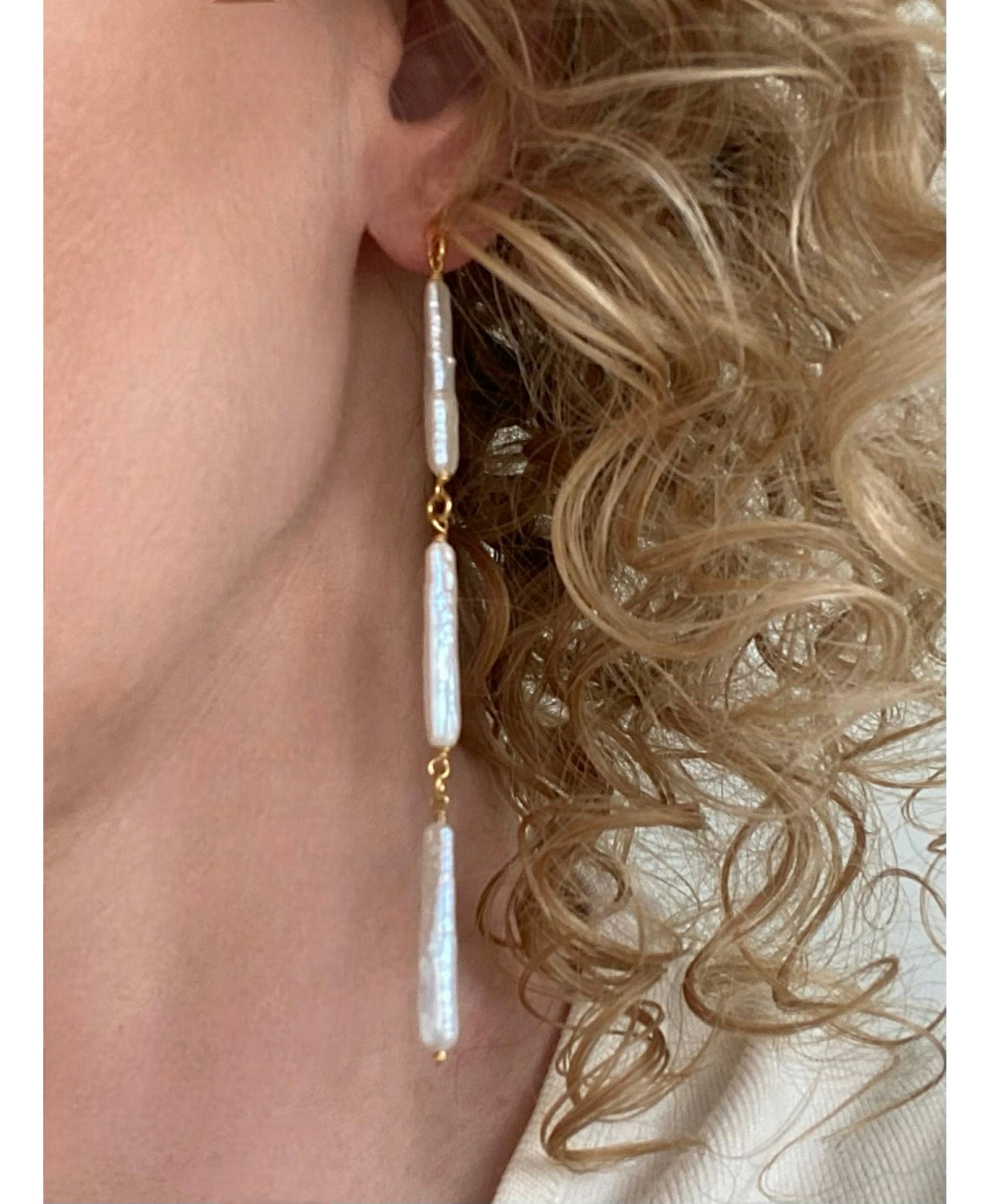 Ariel Freshwater Pearl Long Earrings made by Eva Remenyi