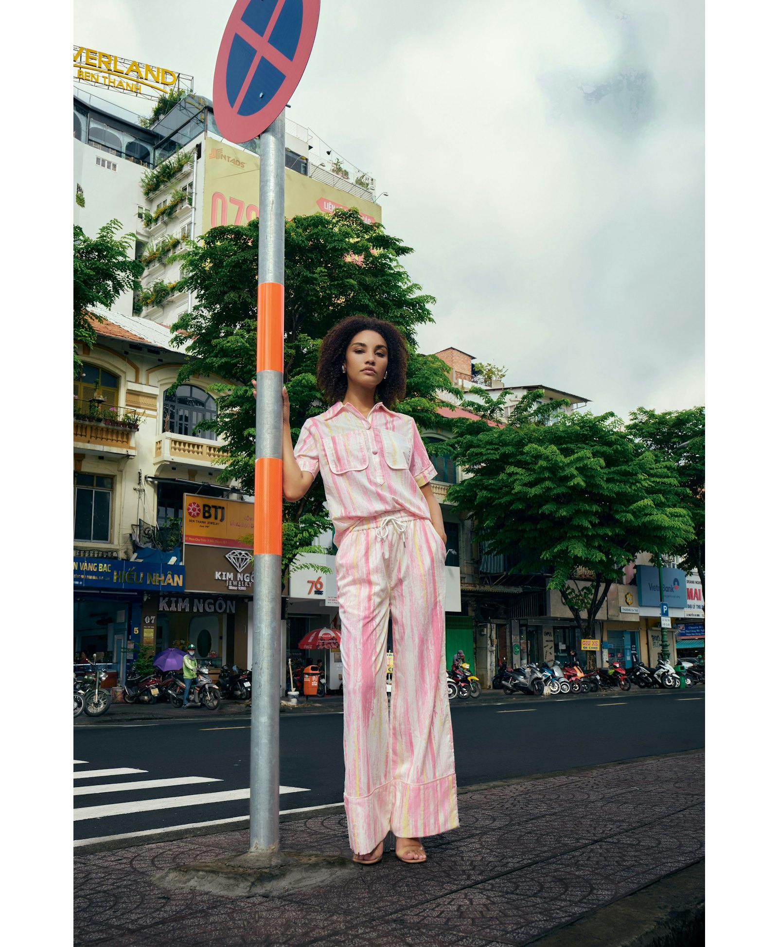 Tilly Pant made by JUSTIN TONG