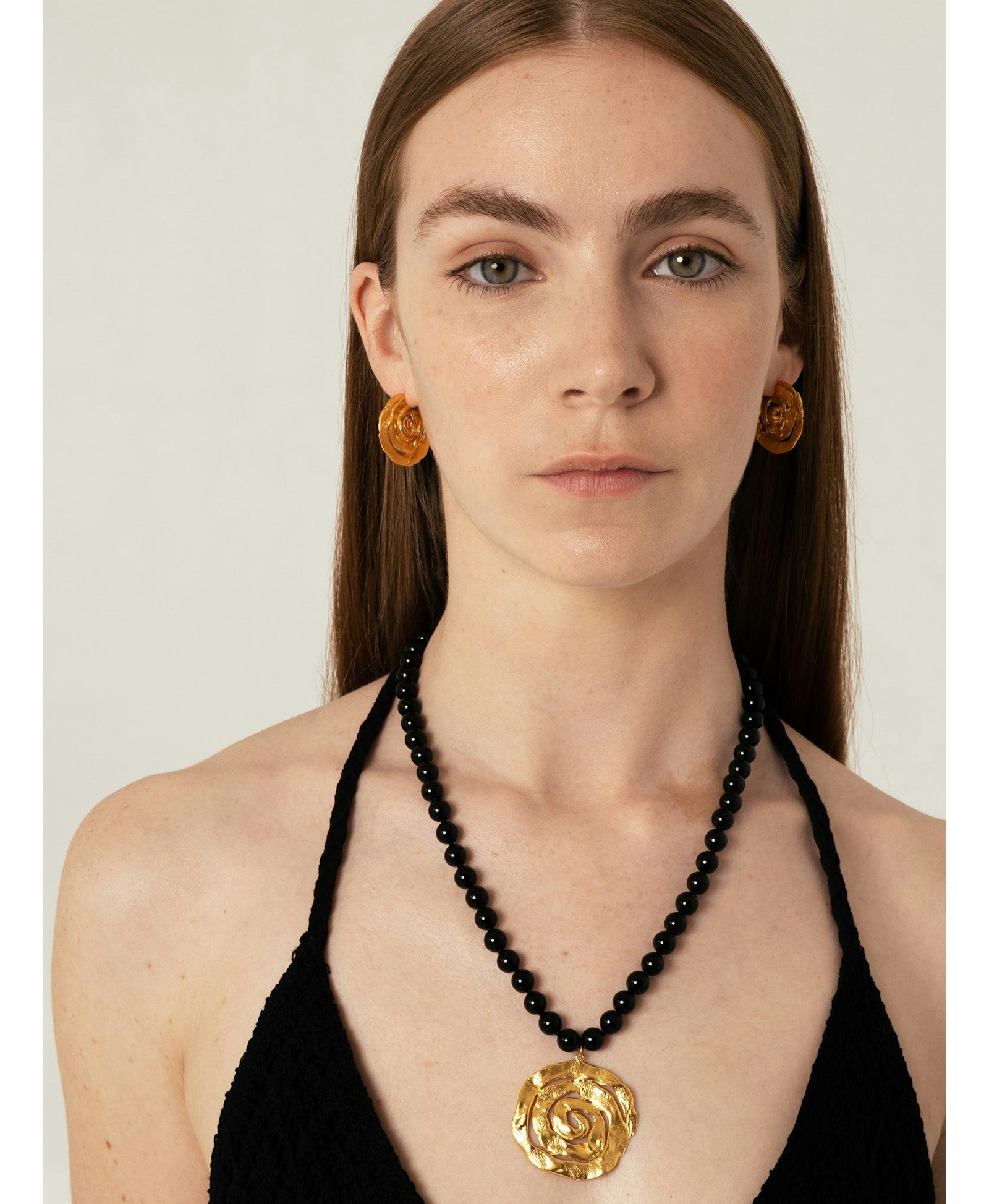 Origin Earrings Gold made by Eva Remenyi