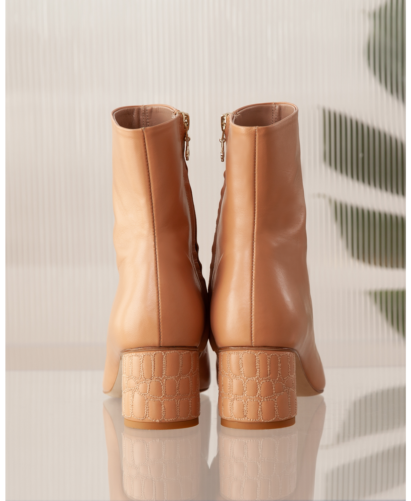 Croc Heel Boot 55 Tan Leather in Beige made by ATANA