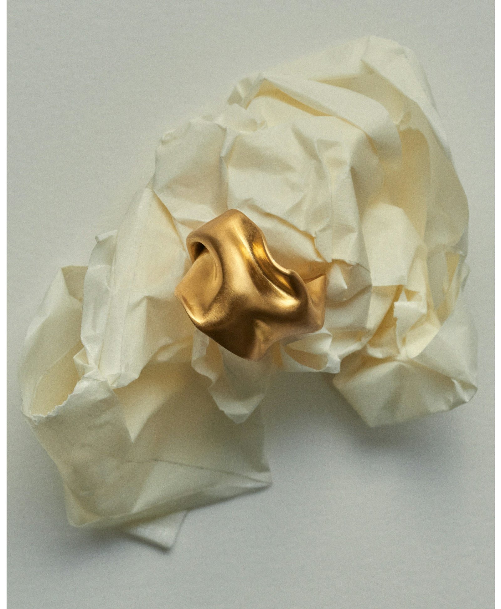 FIGO RING L made by Carolina De Barros