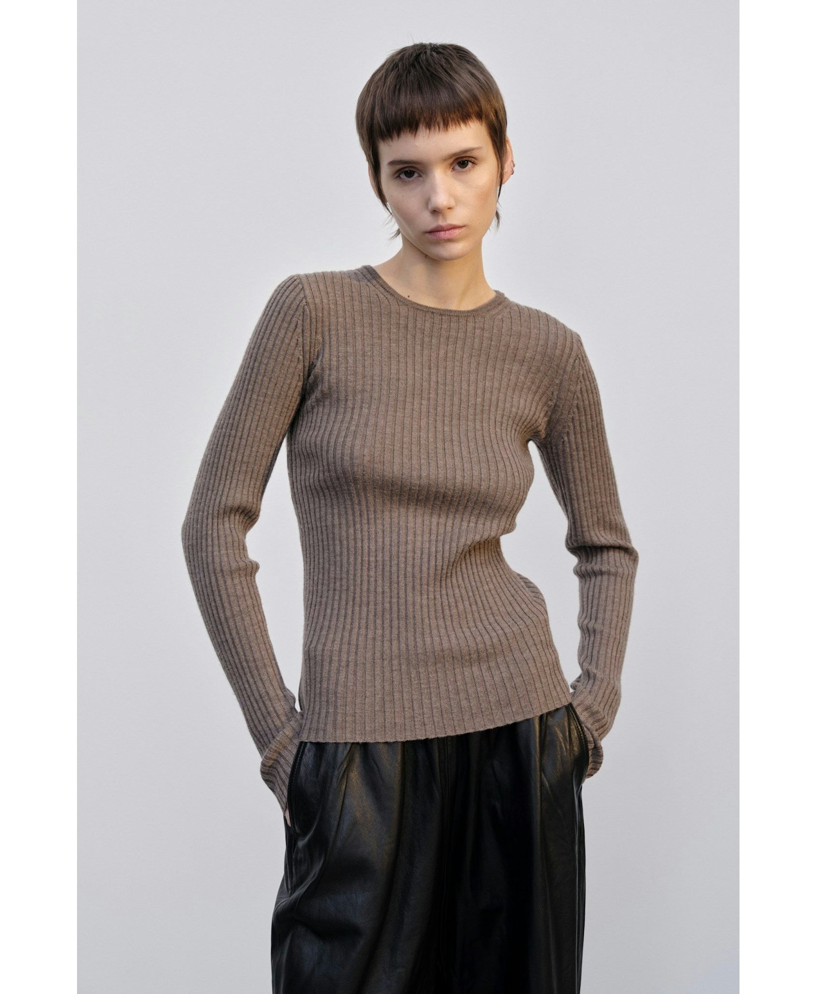 Camb Blouse Merino Wool - Earth made by HERSKIND