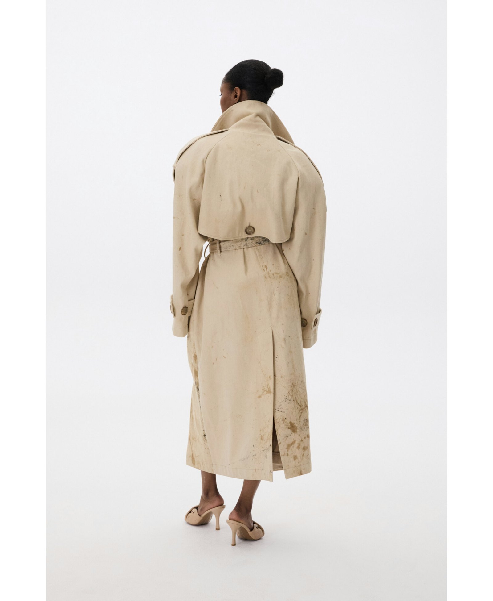 Denim Coat With Irregular Discoloration made by YAVORSKA