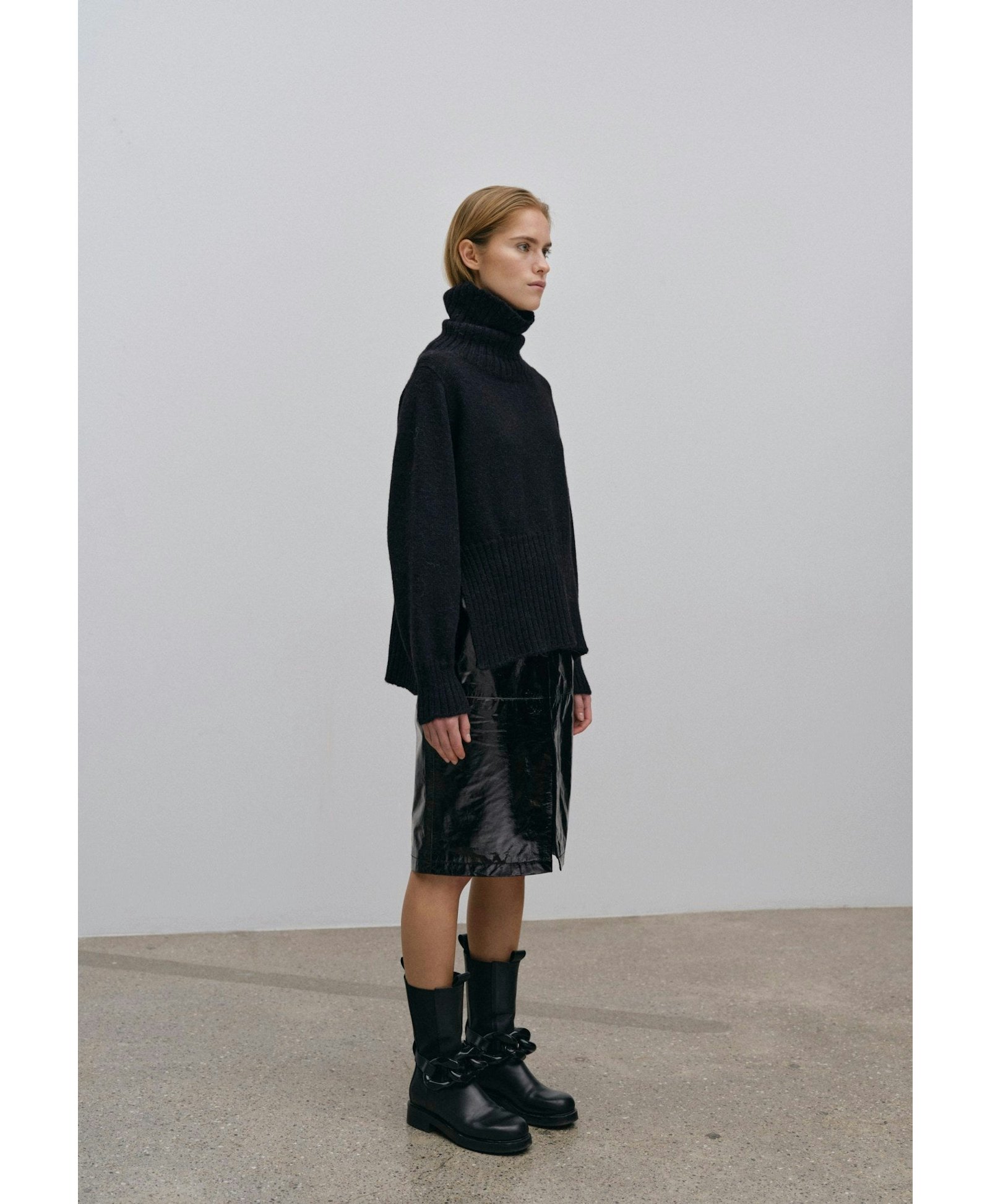 Jojo Knit Turtleneck - Black made by HERSKIND