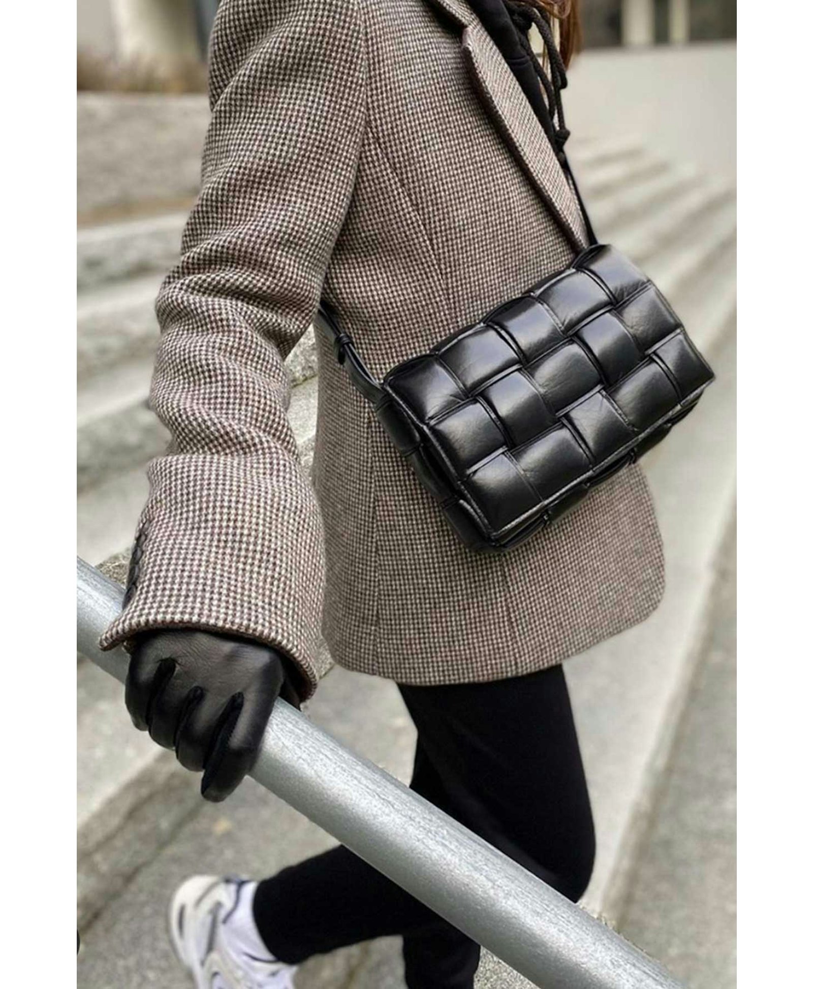 Essentials Black made by Handsome Stockholm