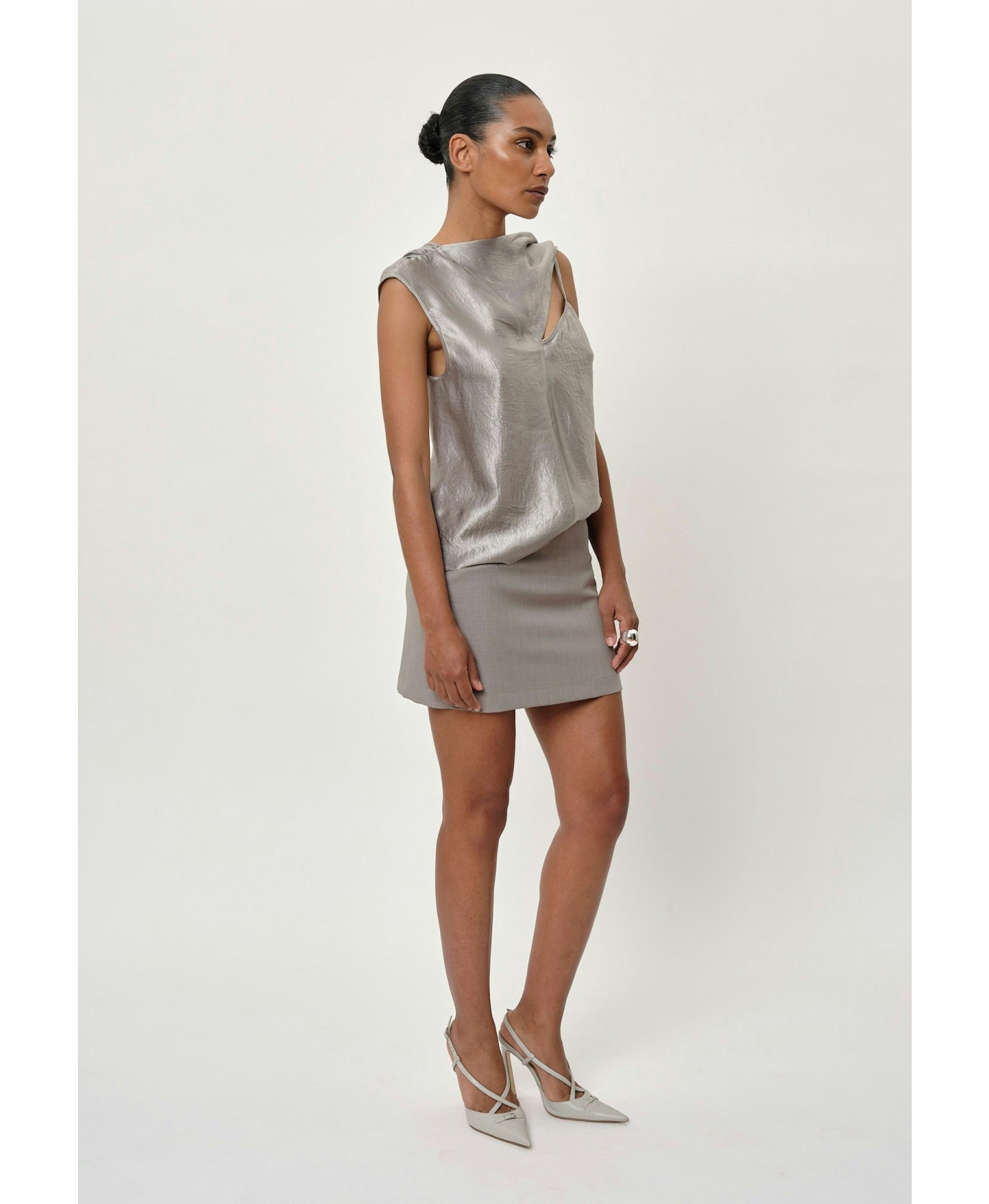 Ava Top - Pearl Grey made by HERSKIND