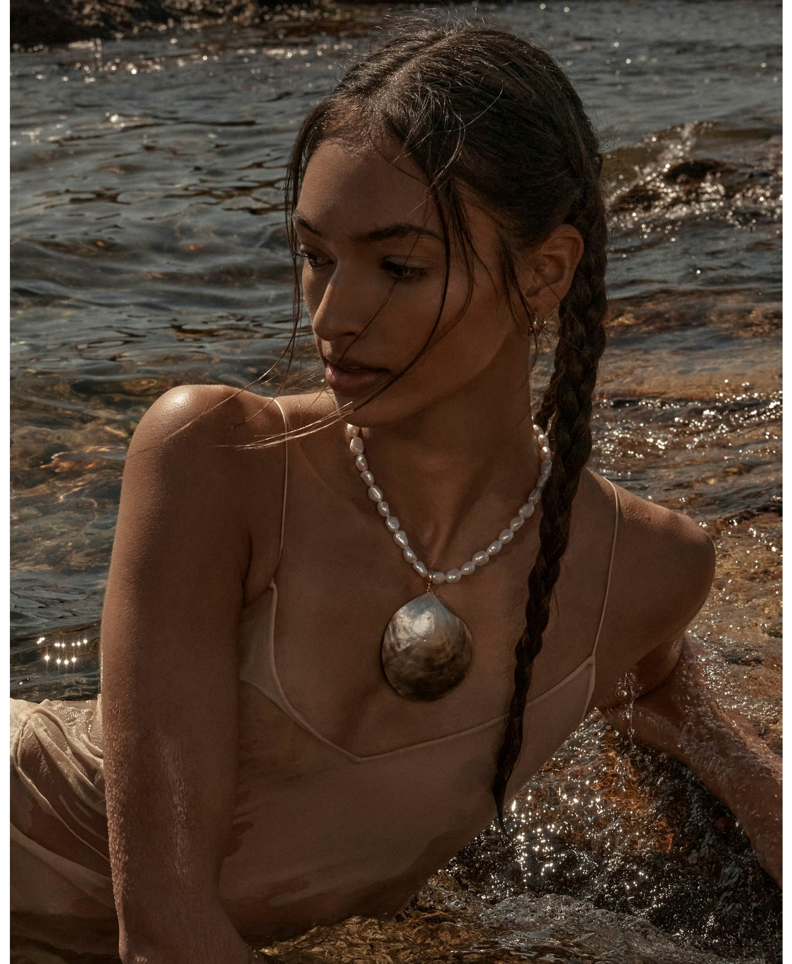 Laurette Necklace made by Amber Sceats