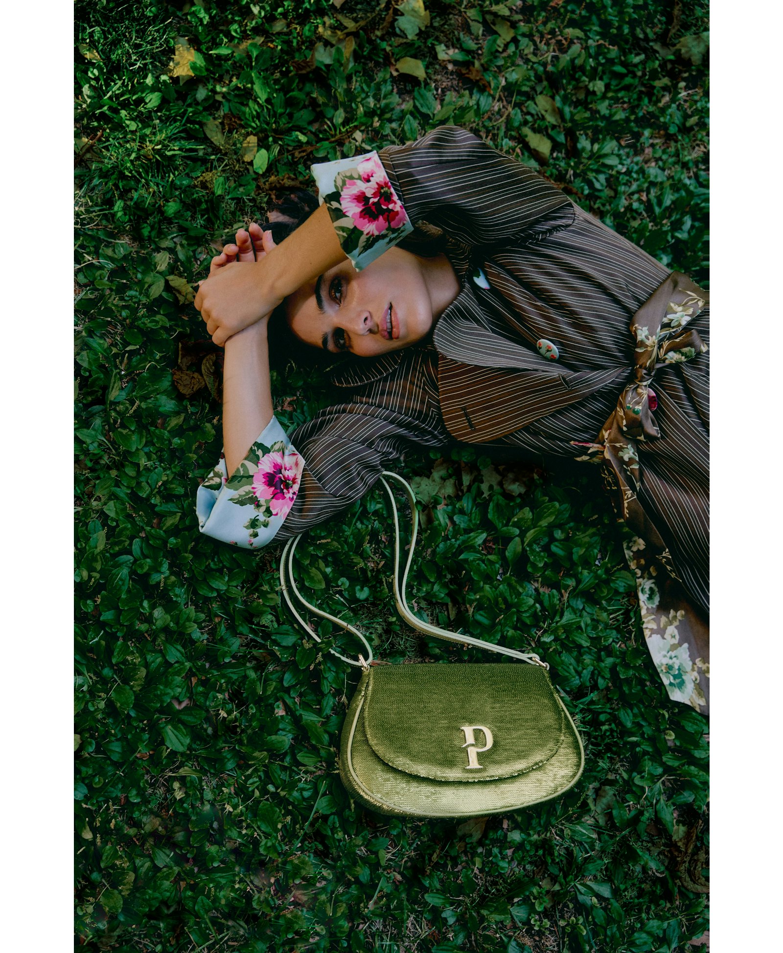 Paula sequins green made by Phialebel