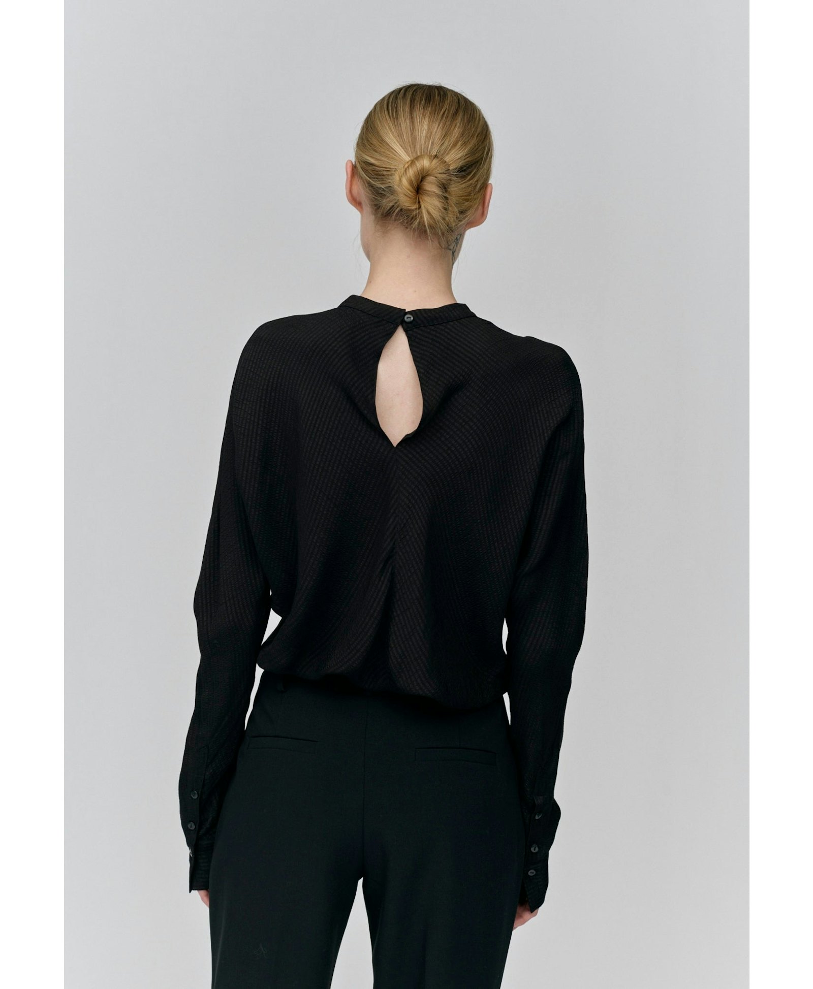 Bijana Blouse - Black in Black made by HERSKIND