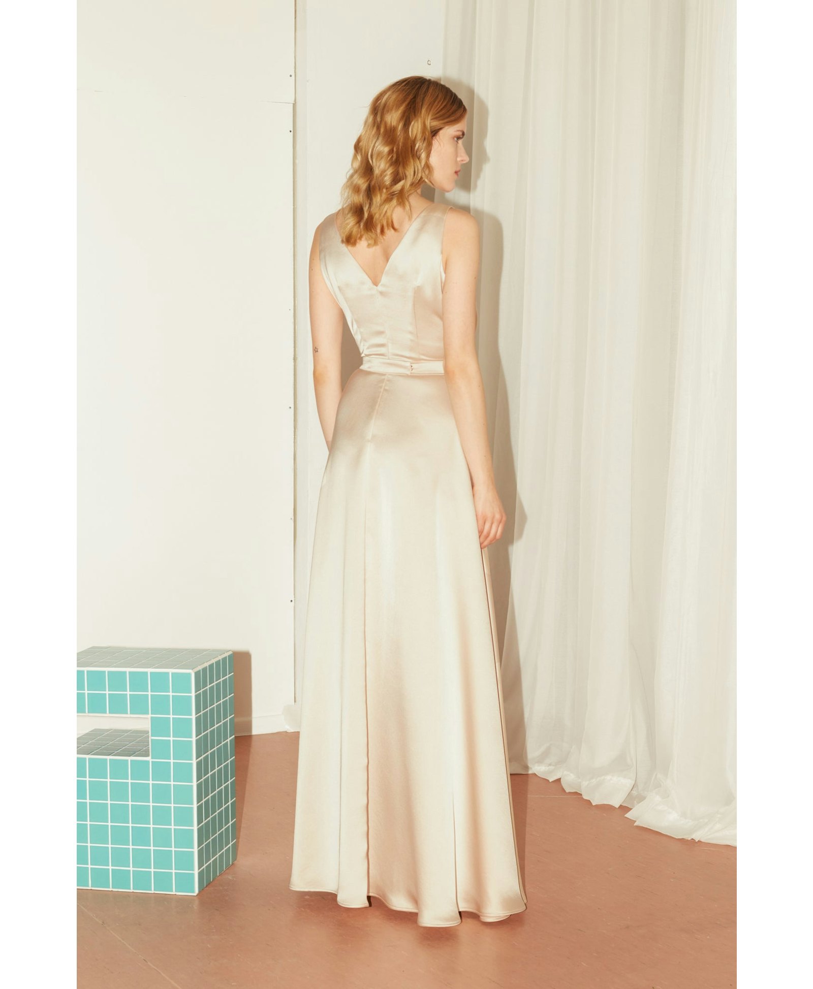 SOFI beige long bridesmaid dress in Beige made by UNDRESS