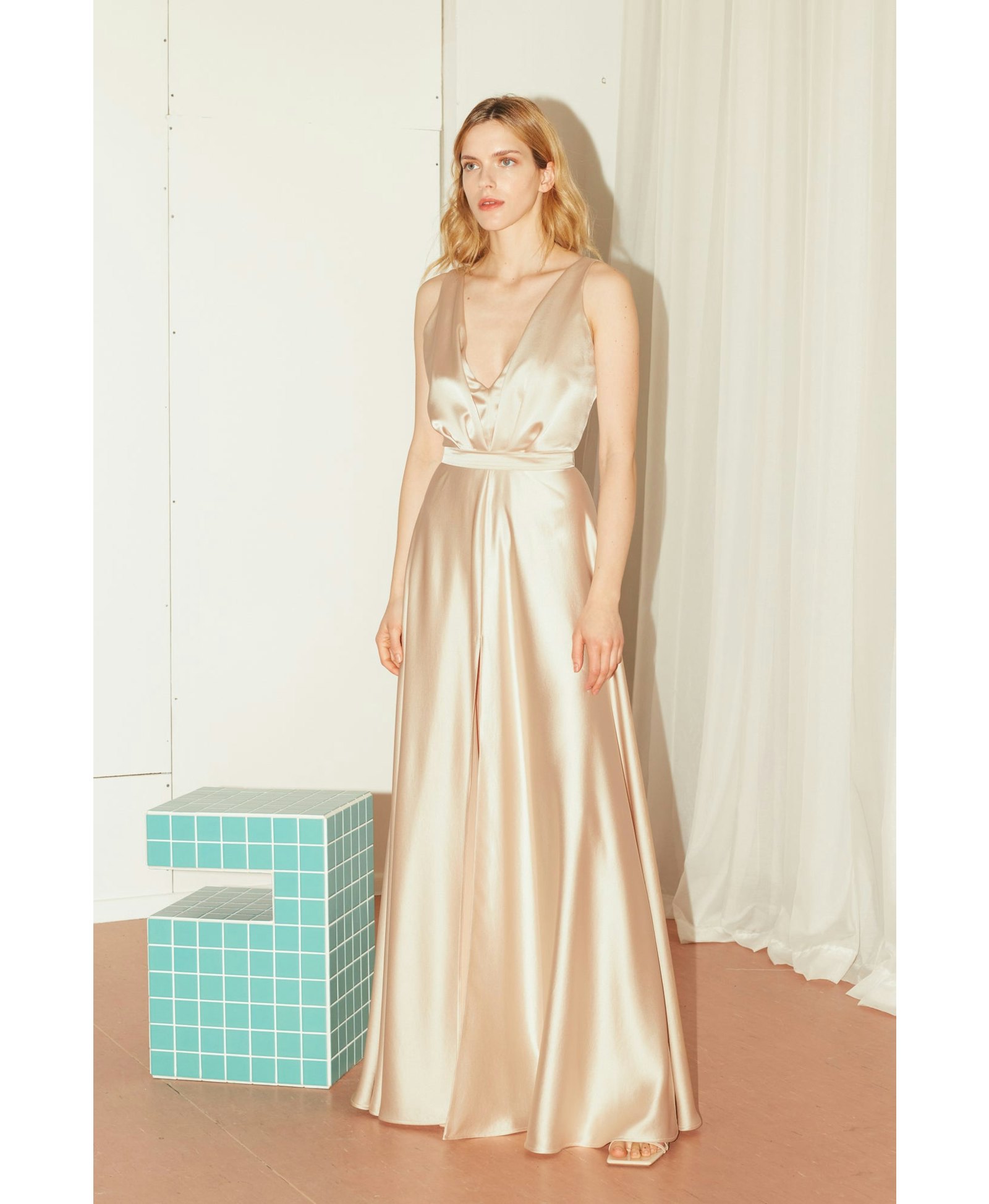 SOFI beige long bridesmaid dress in Beige made by UNDRESS