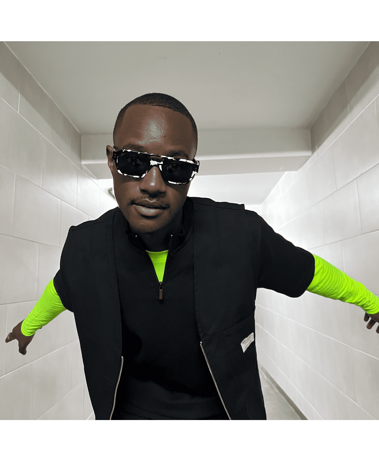 EGO Black & White / Black made by Ameos