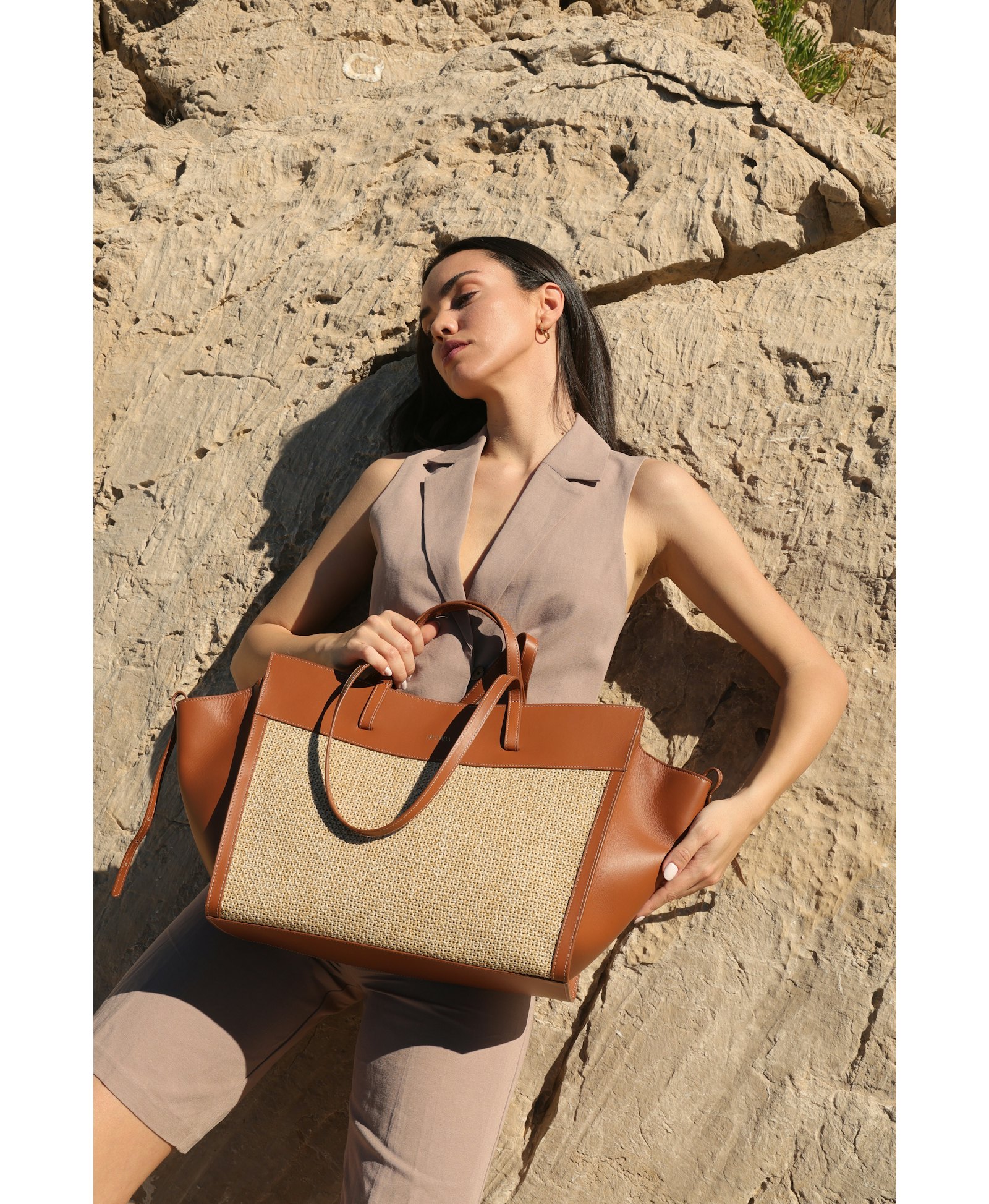 SAONARA SHOPPING CAMEL LEATHER made by Saonara