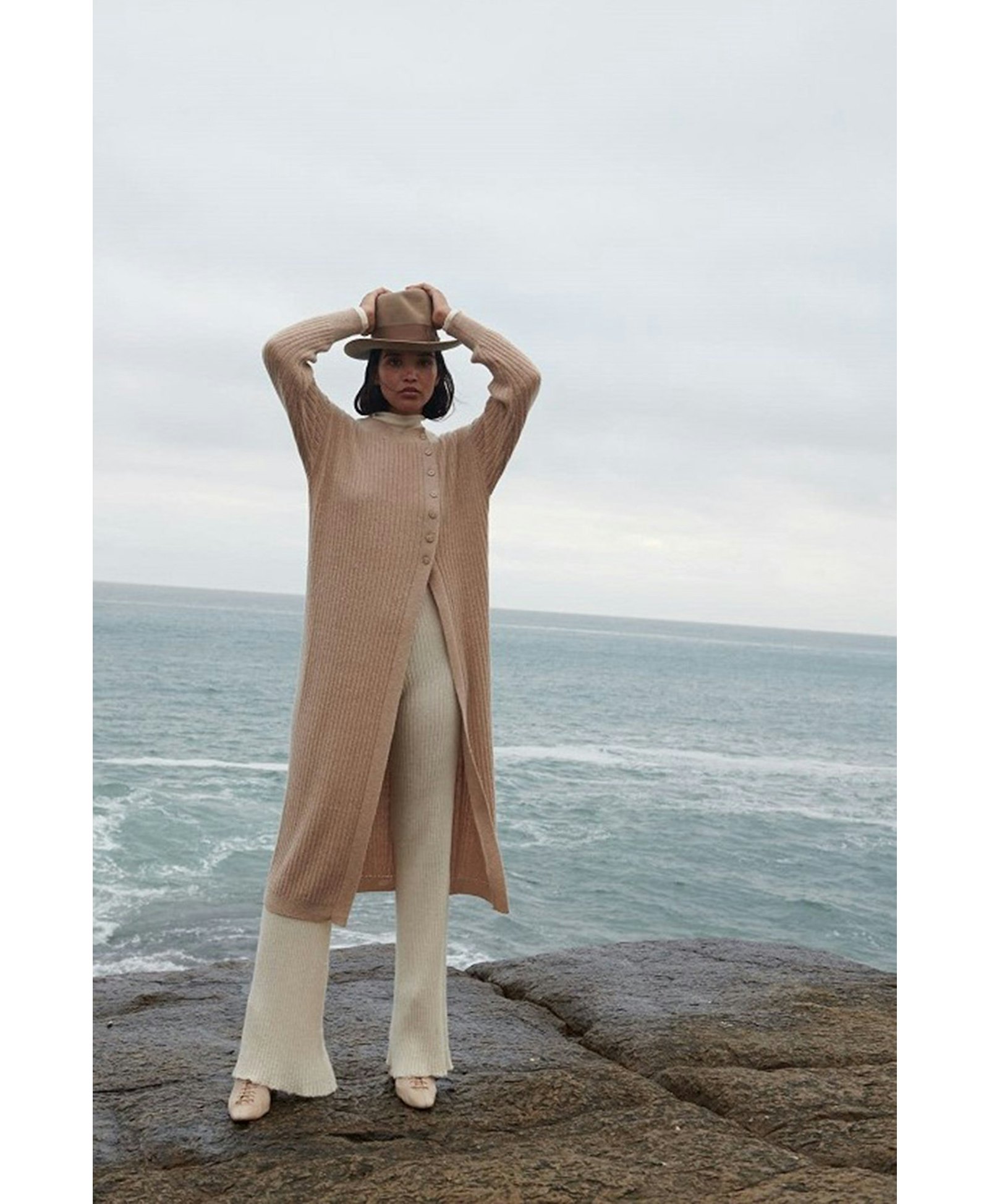 CHIA cardigan in Brown made by AYNI