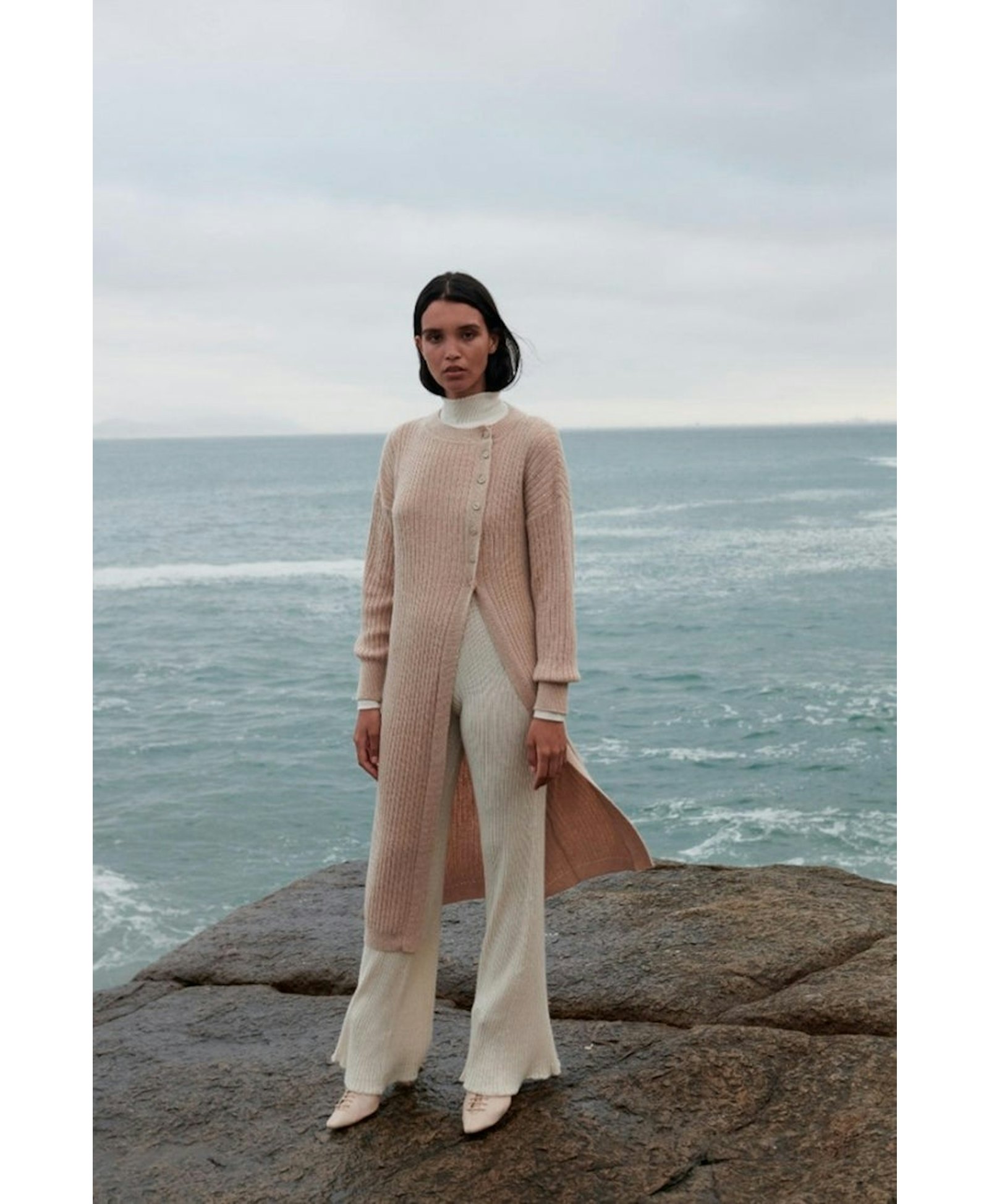 CHIA cardigan in Brown made by AYNI