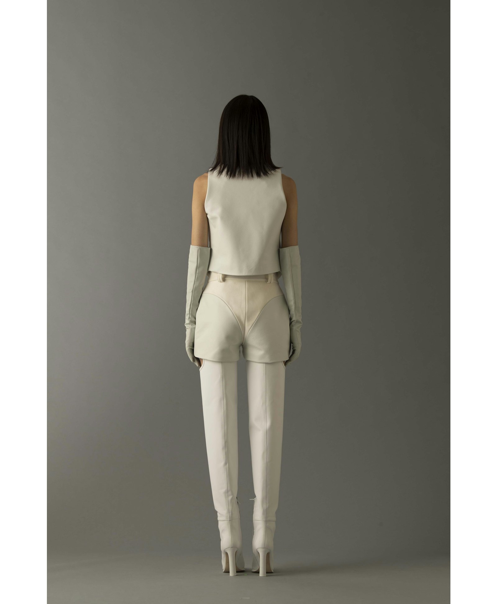 BLISS LEATHER & SUEDE SHORTS in White made by Vestiaire d'un Oiseau Libre