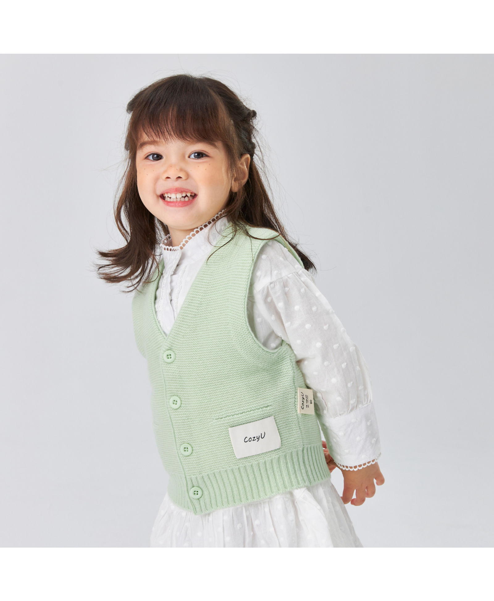 Merino V-Neck Knit Vest | Mint Leaf made by CozyU