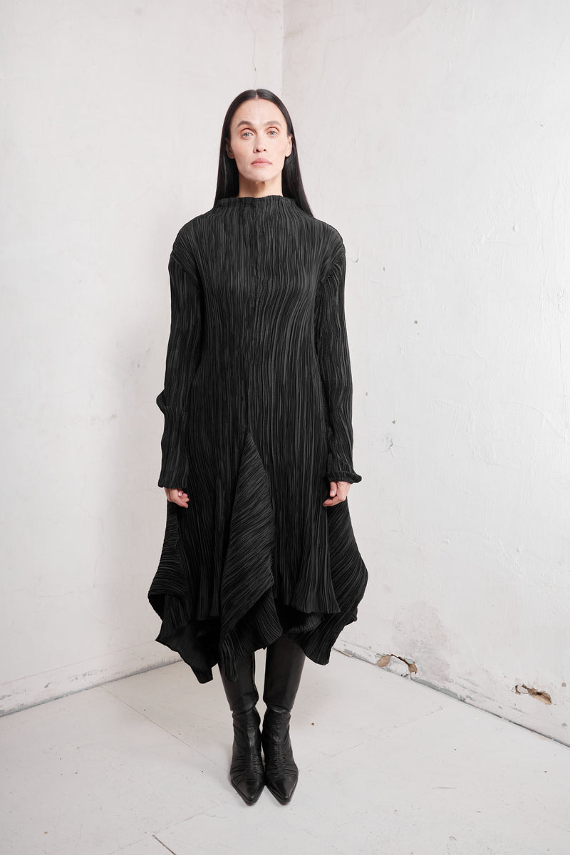 Shop Tamar Keburia Aretha Dress In Black