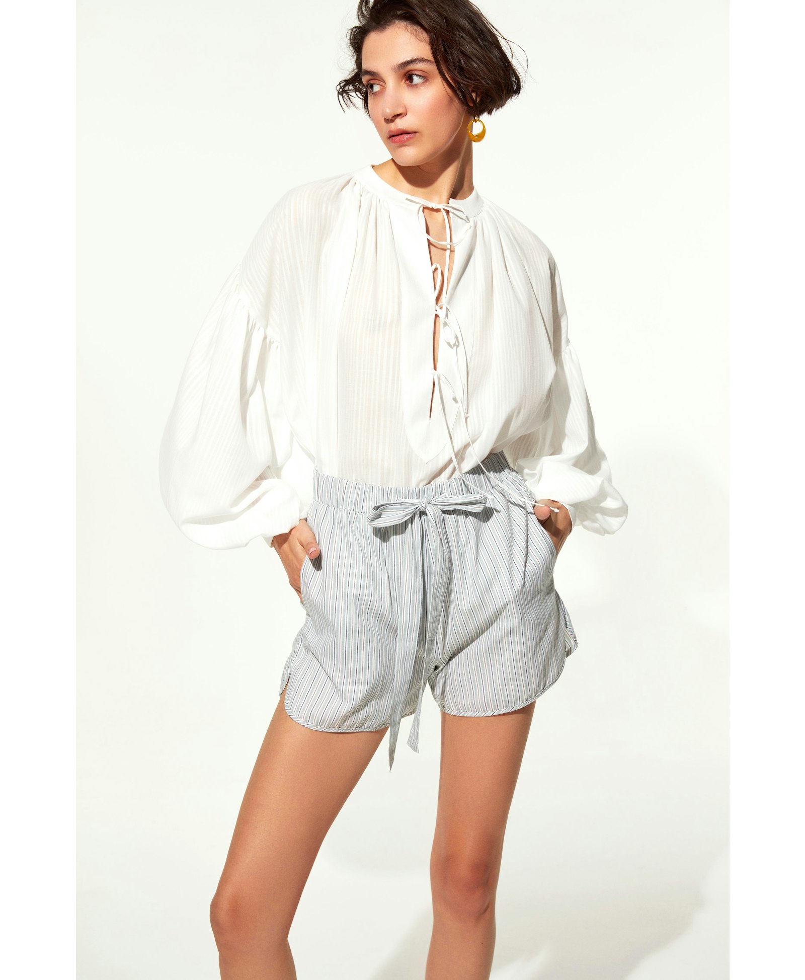 Eve Shirt in White made by Nazli Ceren