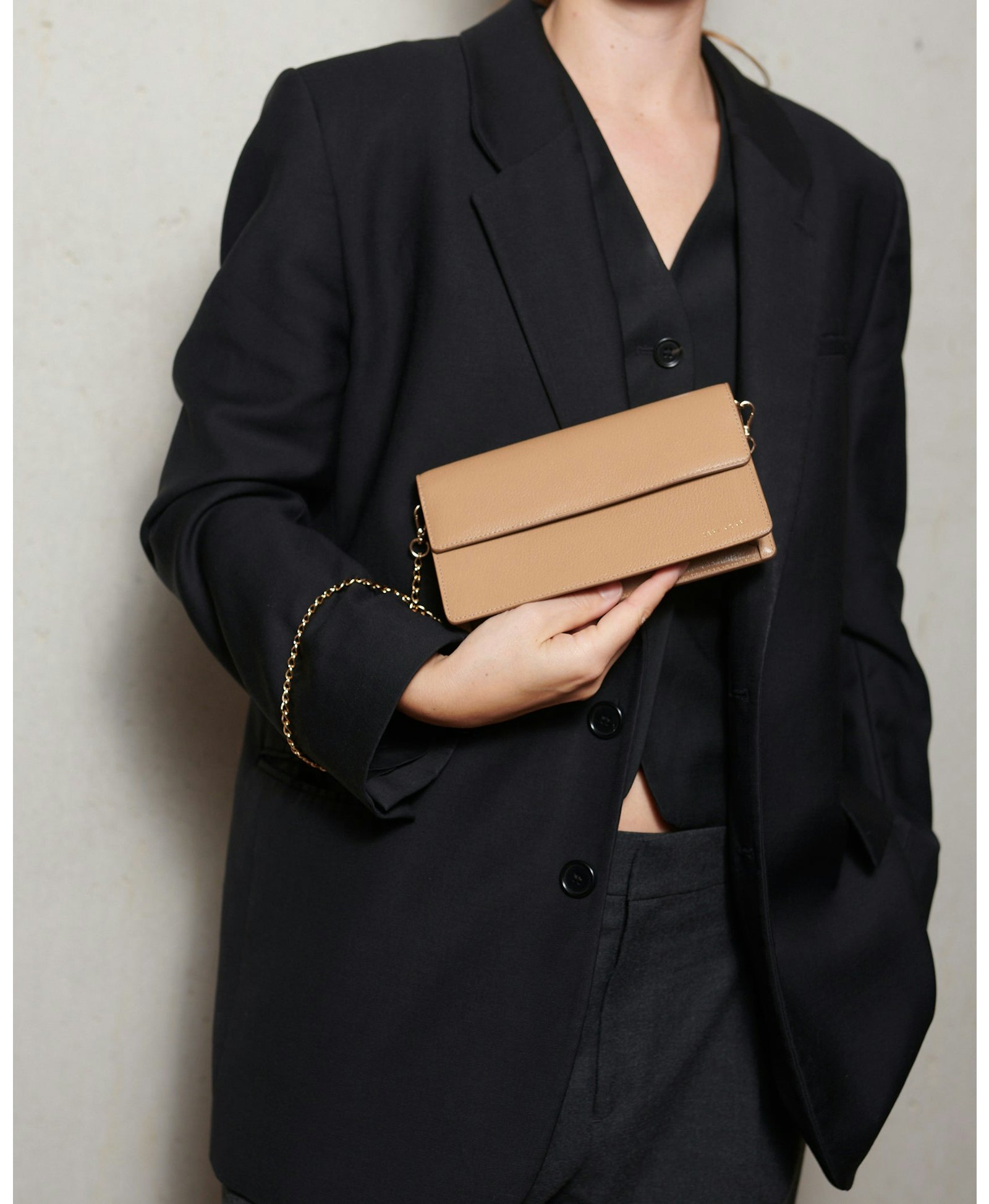 Harper in Beige made by Sepi Agari