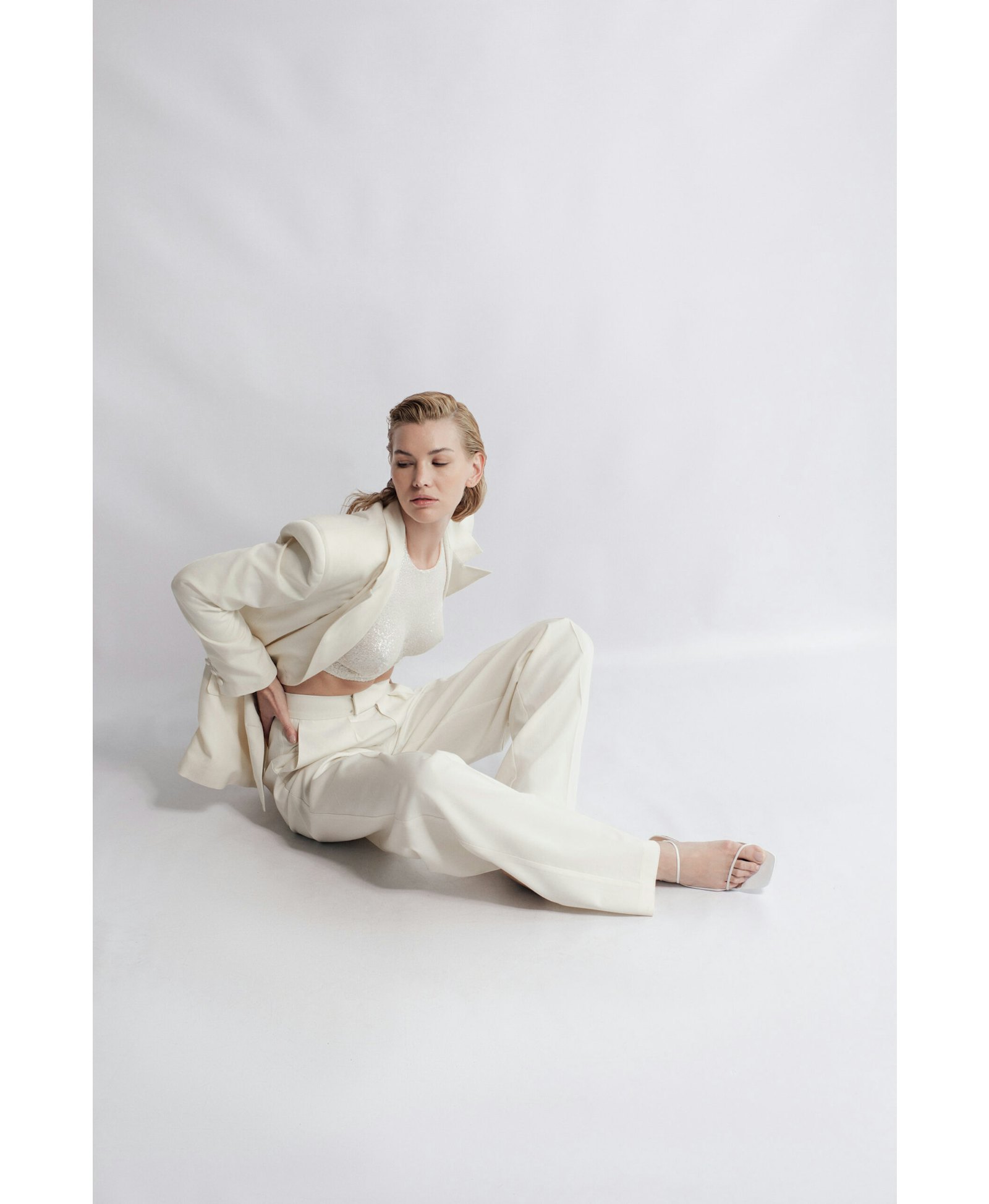 Classic Oversize Blazer in White made by Aureliana