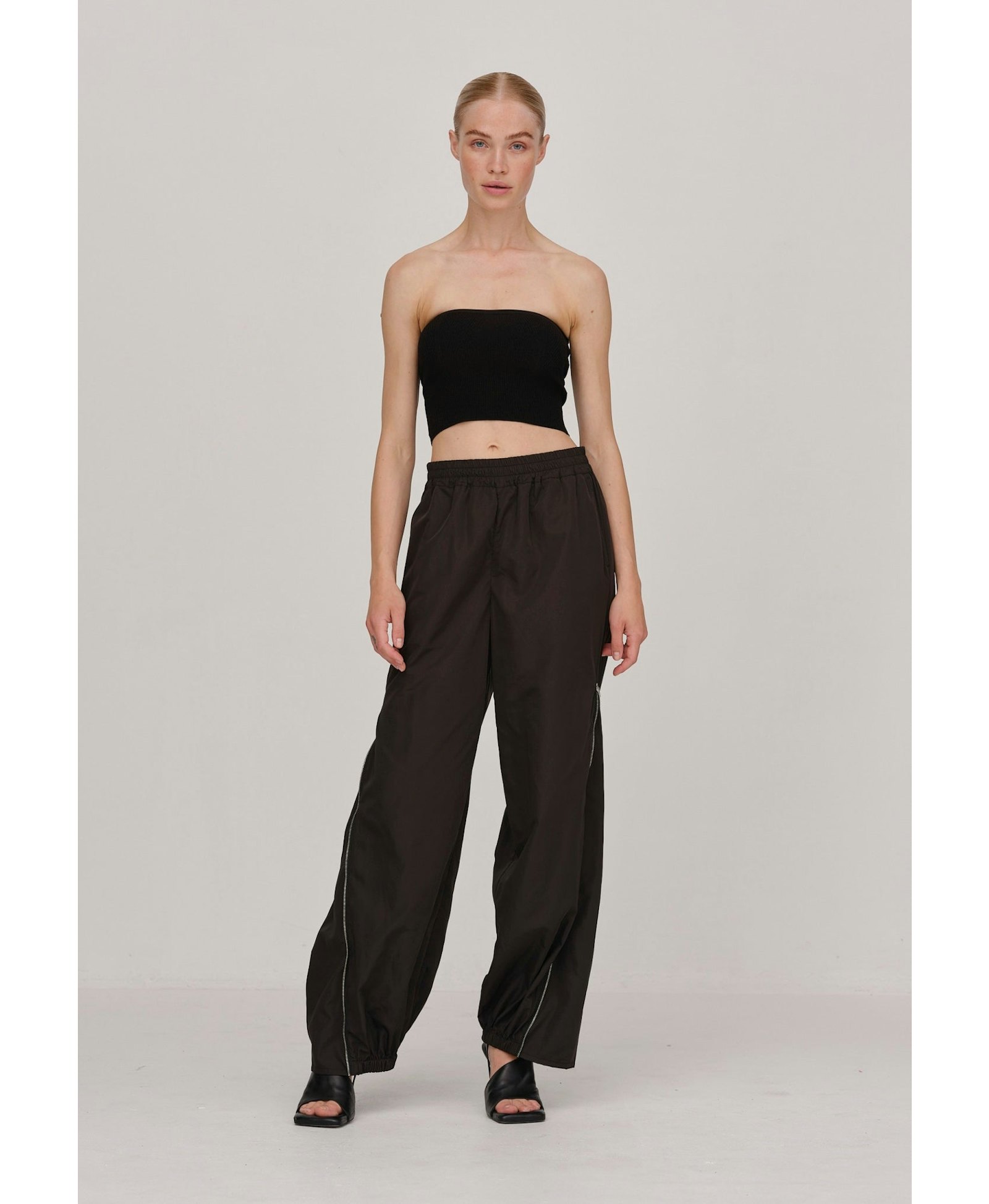 Tracy Pants - Black made by HERSKIND