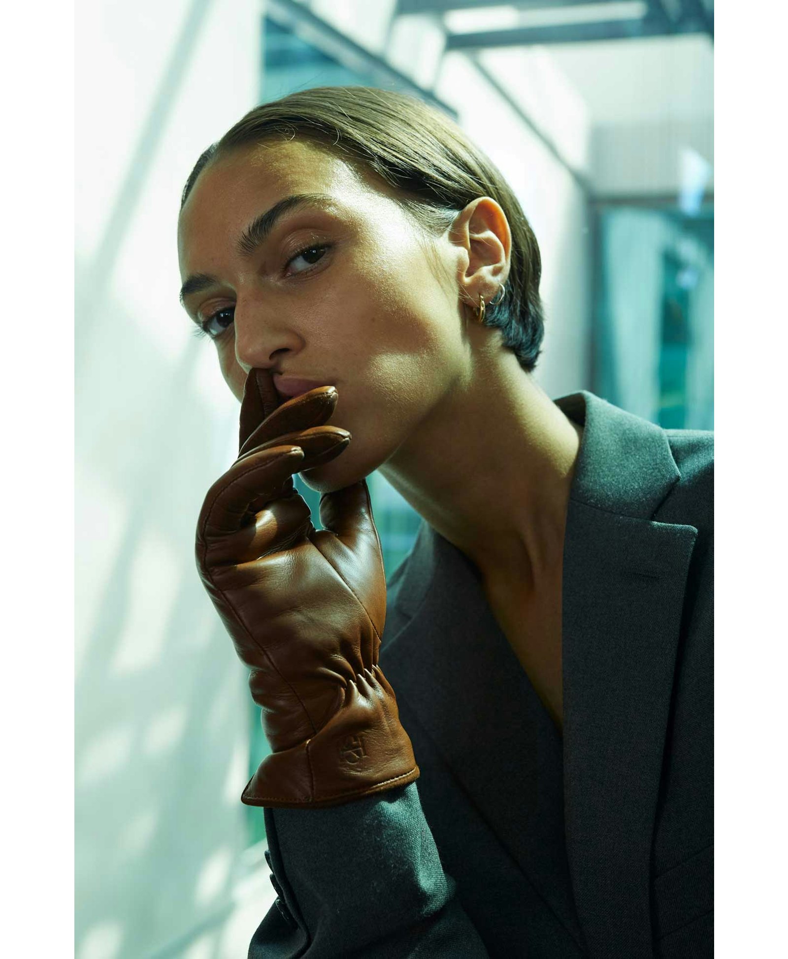 Essentials Saddle Brown made by Handsome Stockholm