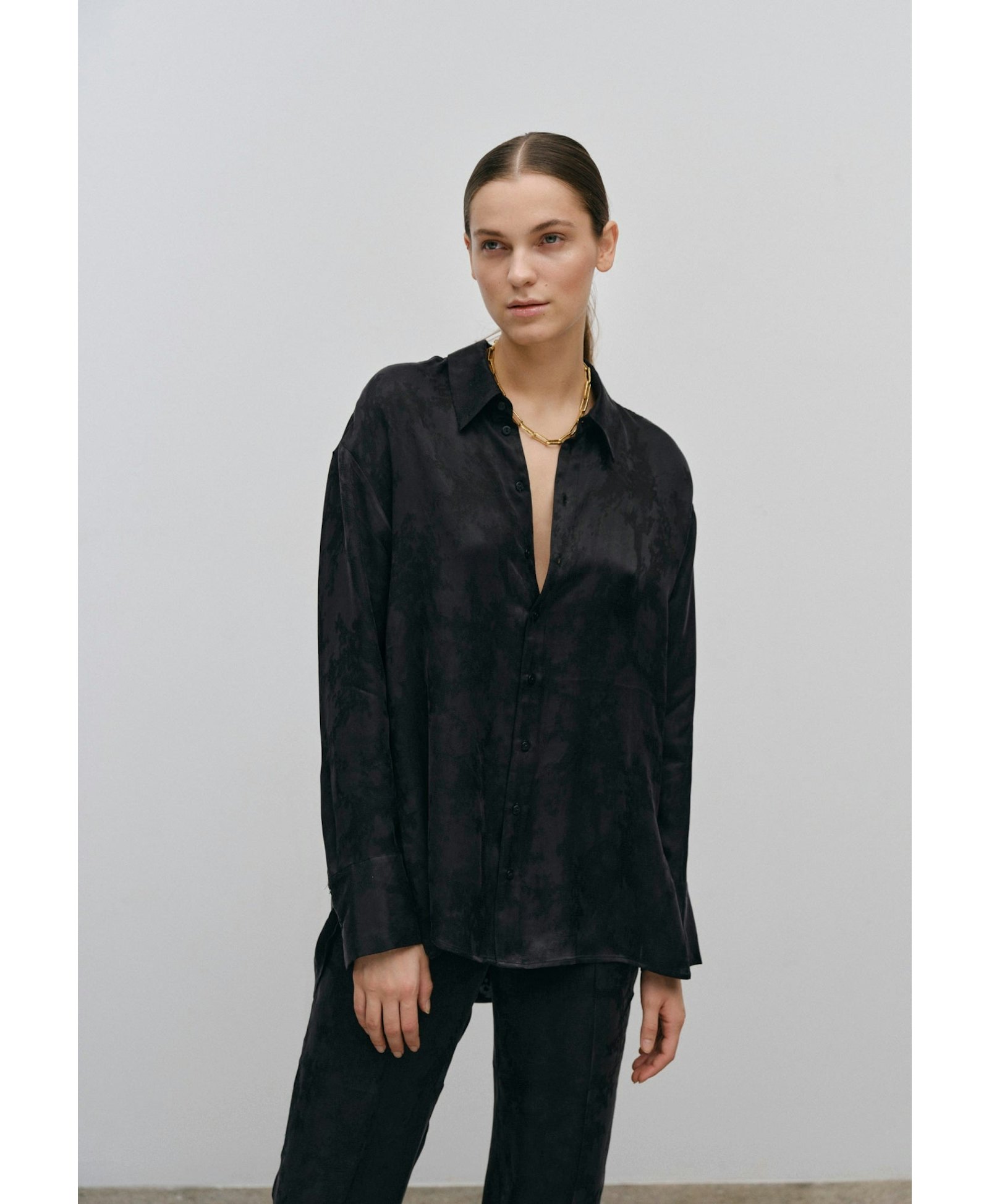 Jenka Shirt - Black made by HERSKIND