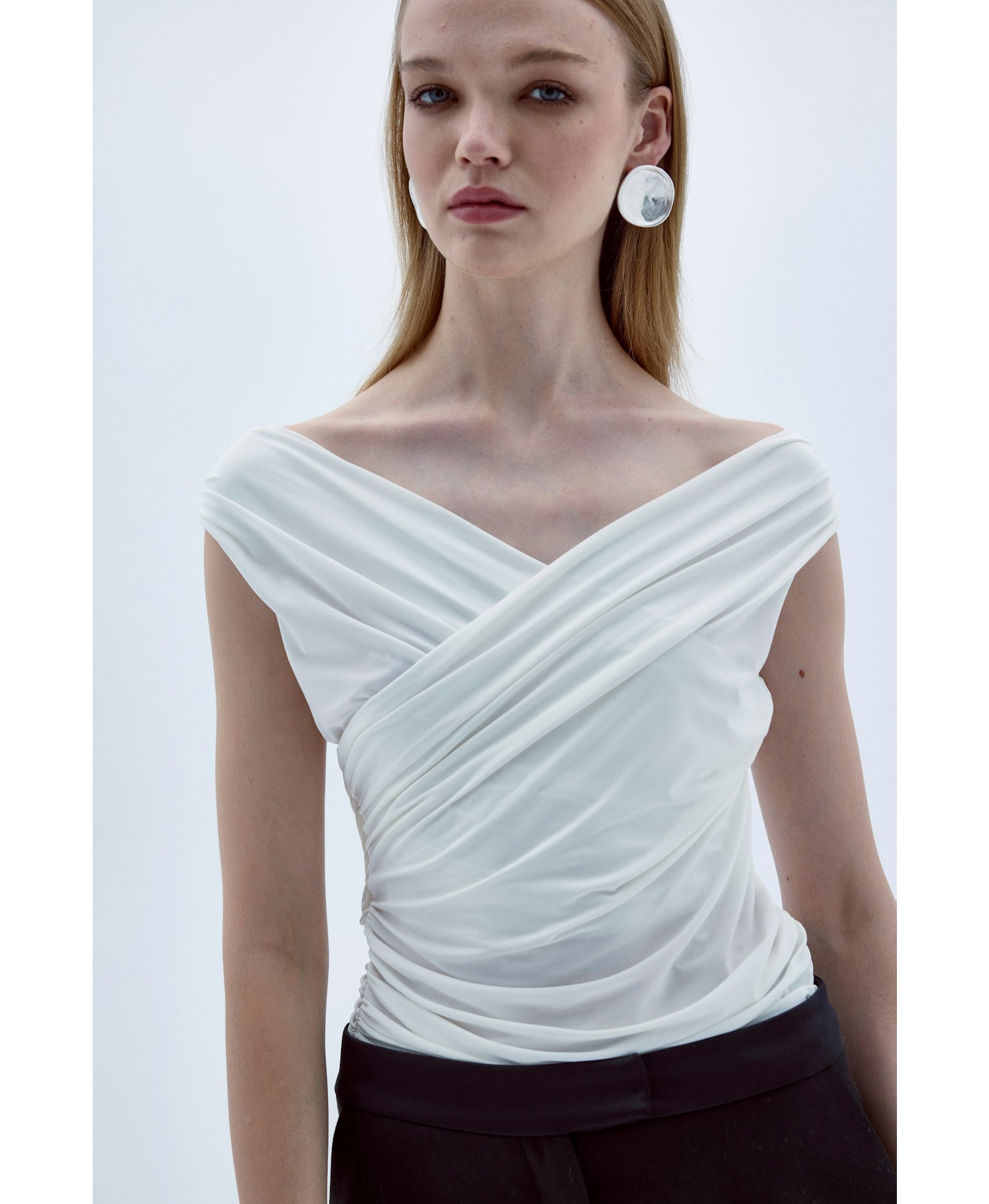 Cheri Blouse In White made by Nazli Ceren