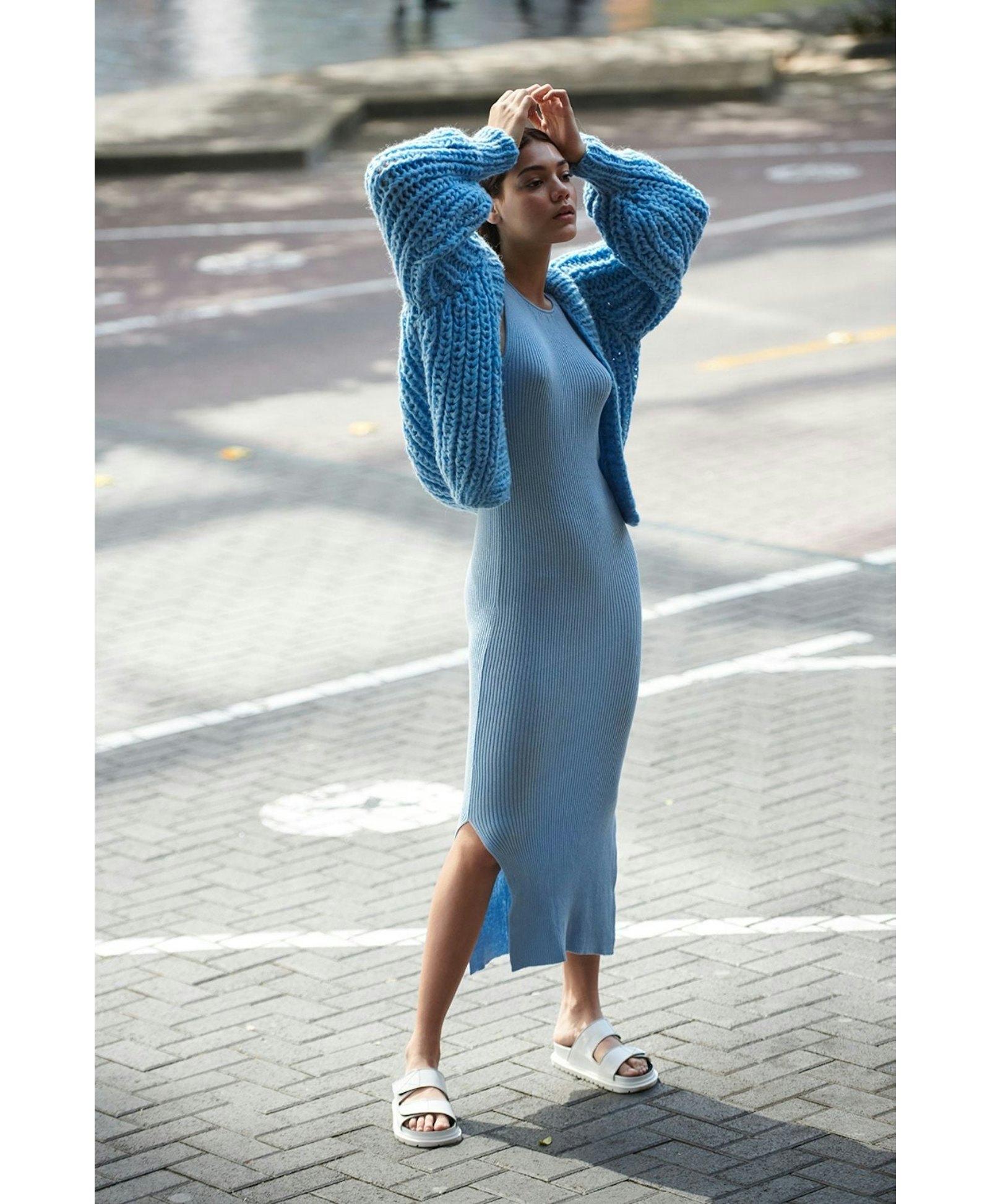 YACU Cardigan in Blue made by AYNI