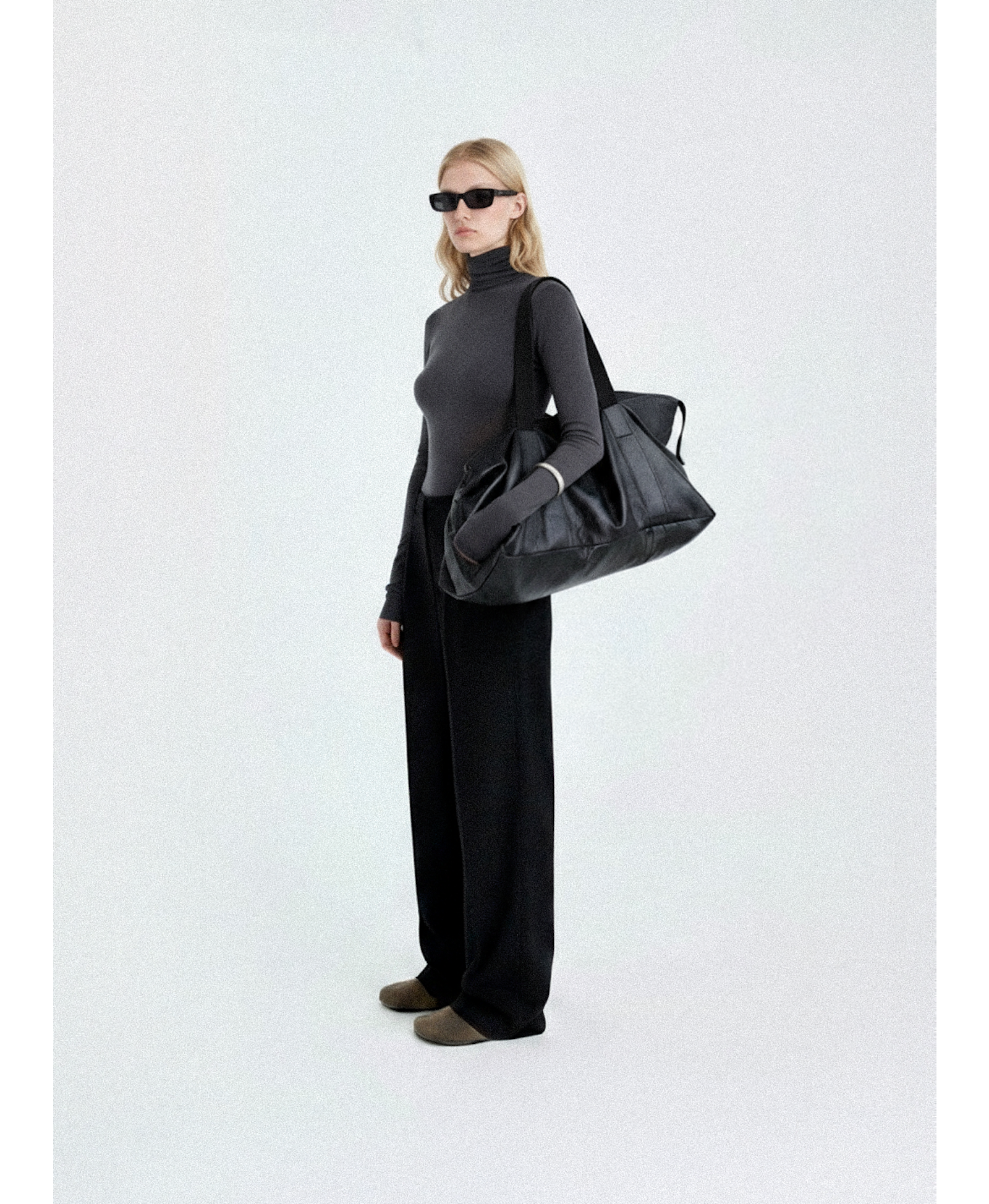 COATED COTTON MEDIUM TOTE BAG made by YIBRI