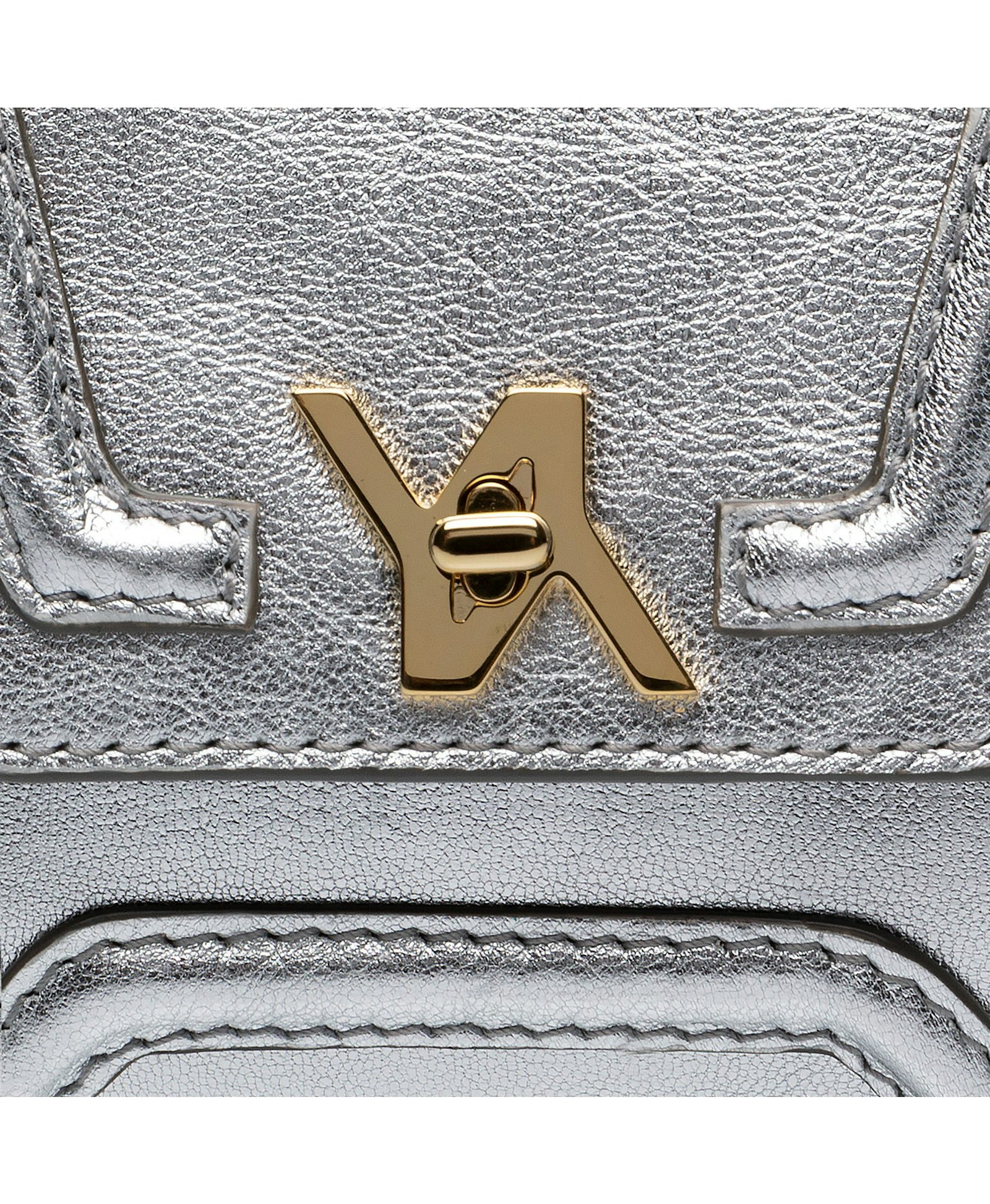 Mini Giovanna Pocket metallic silver made by Yliana Yepez