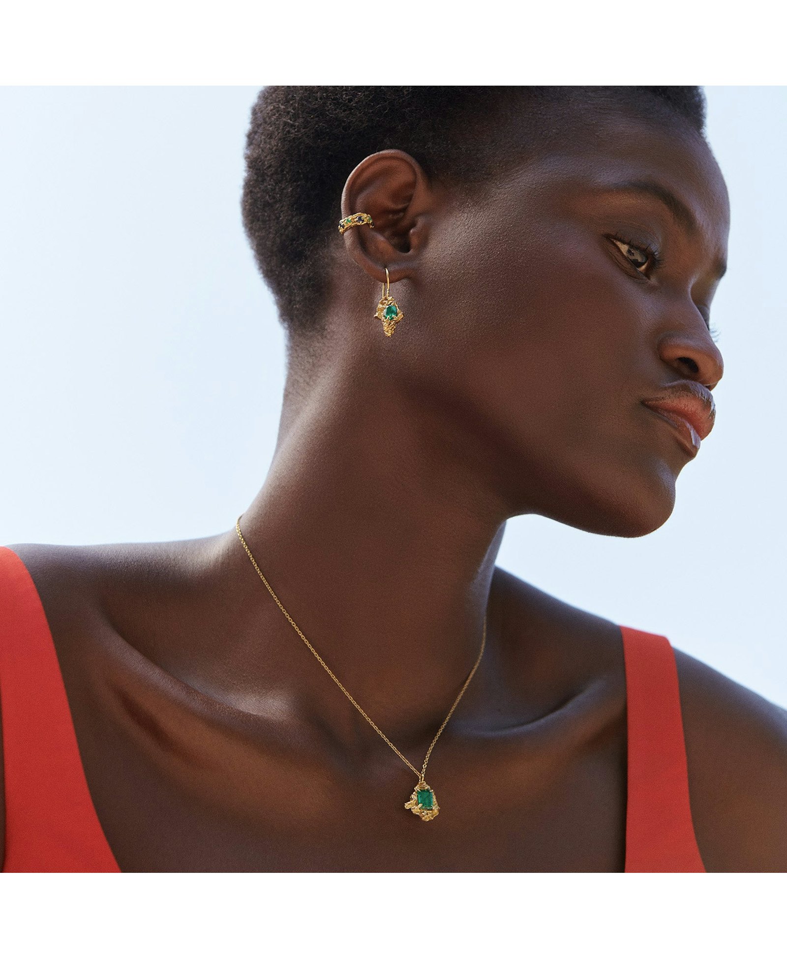 Leana Emerald Necklace made by Loveness Lee