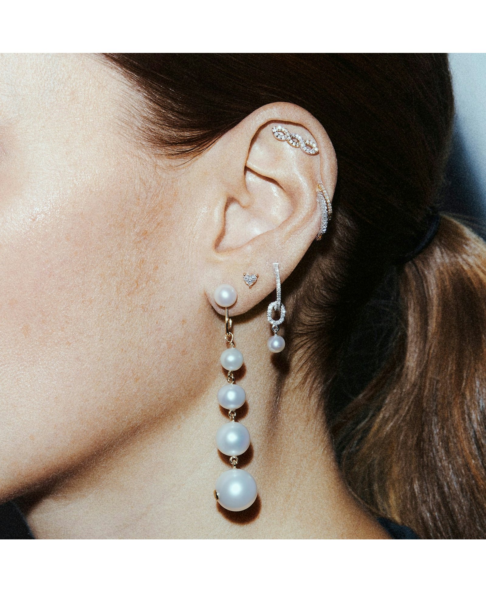 HOOP - WHITE DIAMOND & PLAIN WHITE GOLD - 14MM made by ENNUI