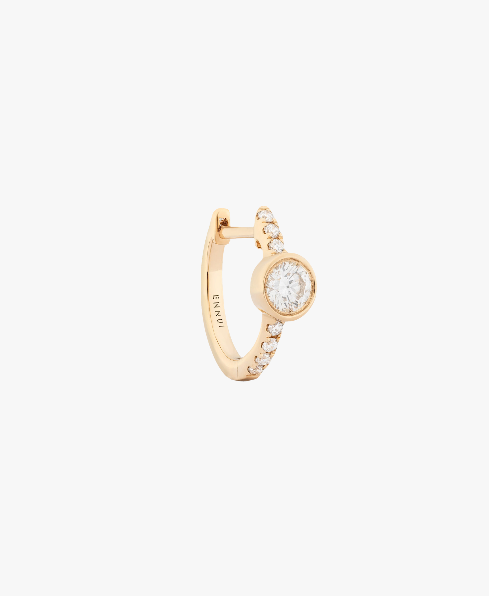 DOT DIAMOND HOOP - WHITE DIAMOND & PLAIN YELLOW GOLD - 11mm made by ENNUI