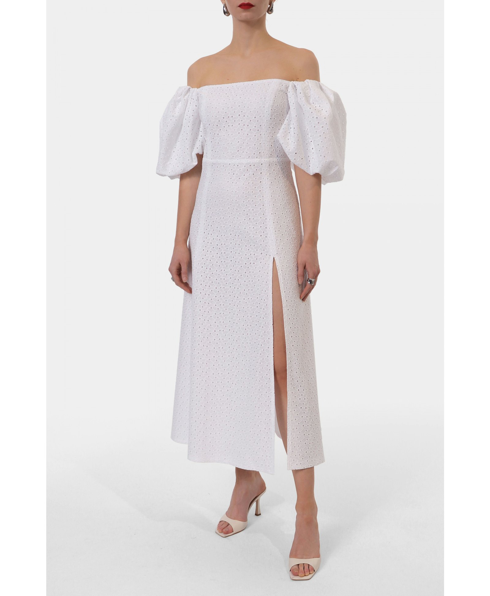Dress Zoja Embroidered White made by HALEWSKI