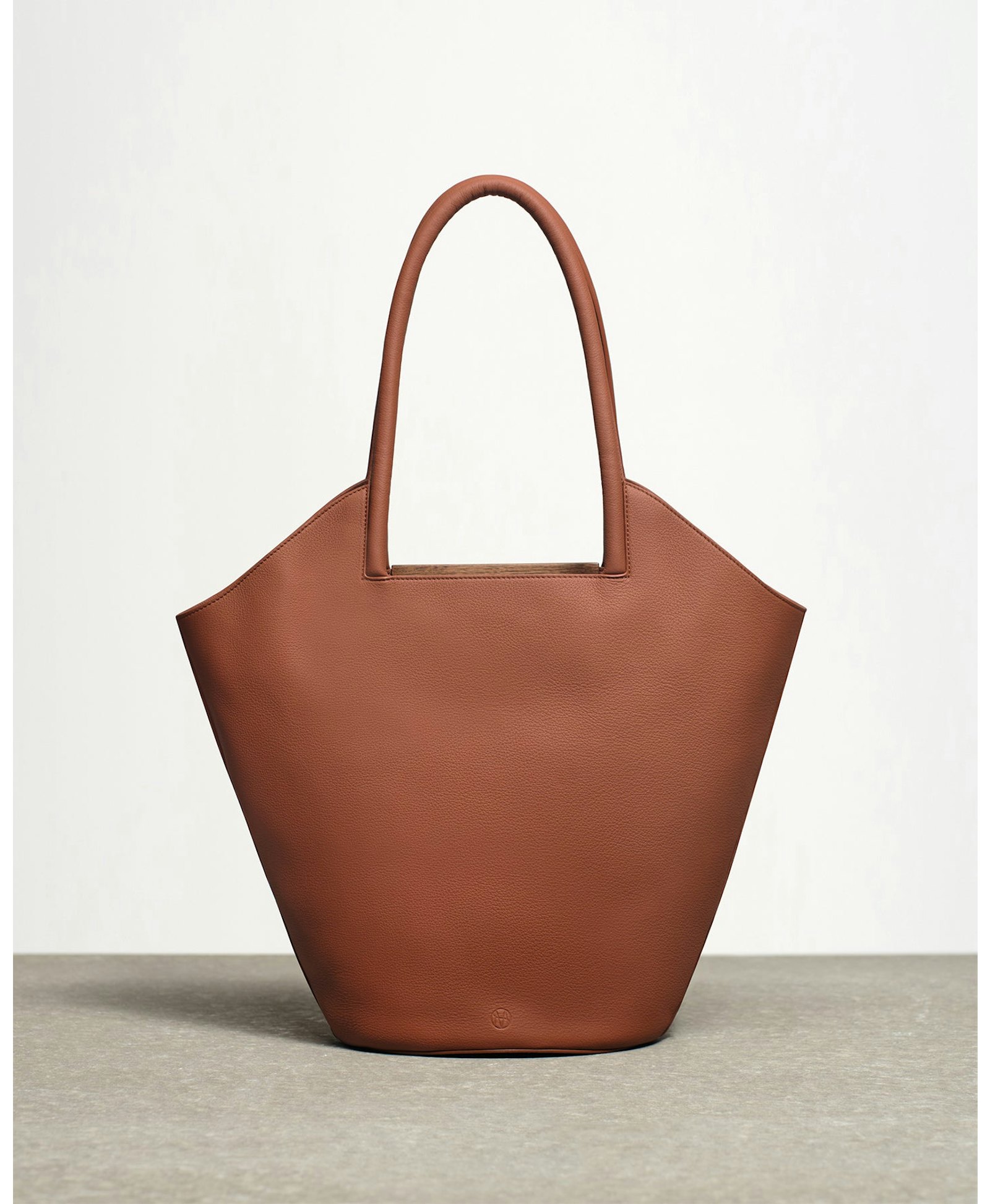 Garden Tote in Brown made by mas