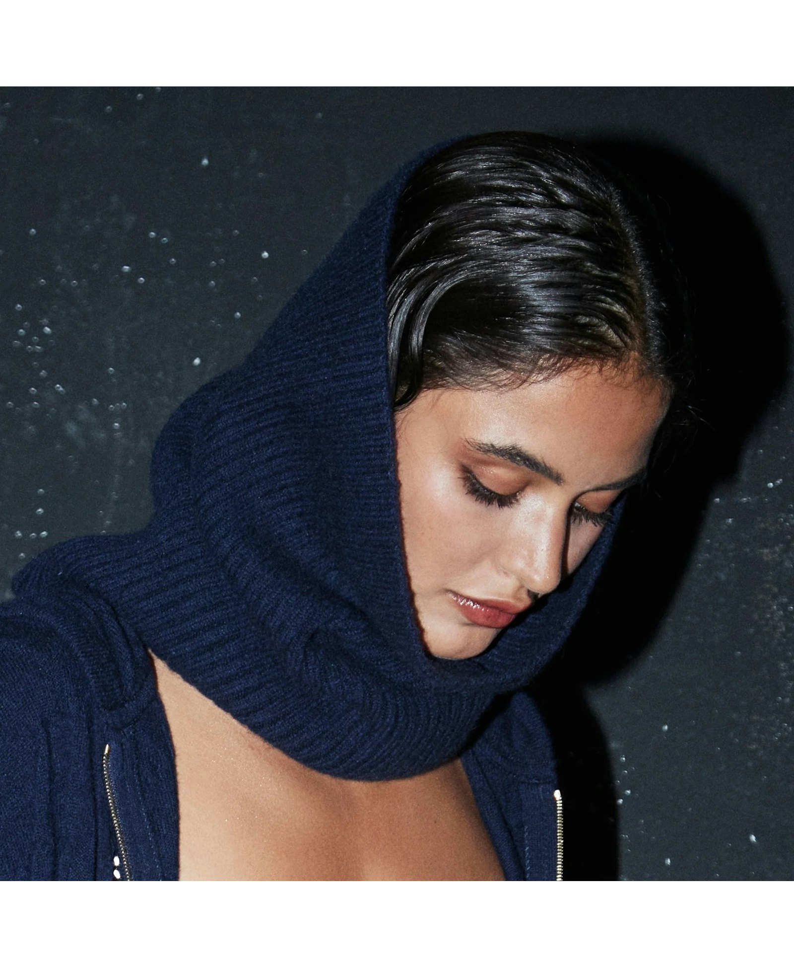 Neck Warmer Cashmere Short Navy made by YLIANA YEPEZ