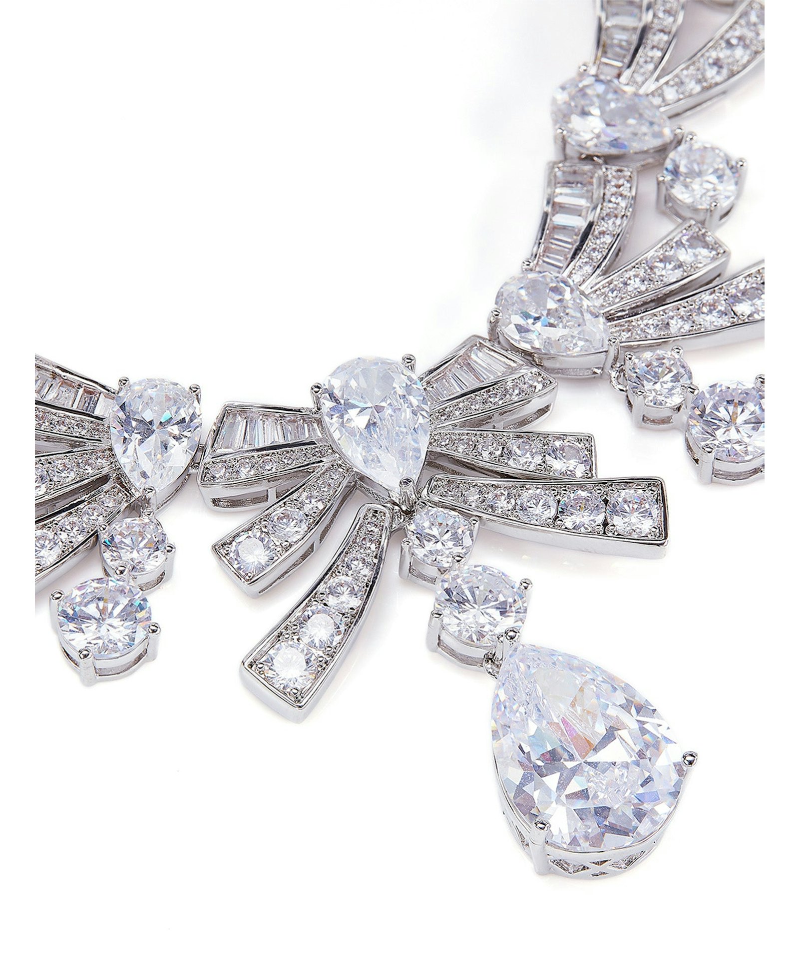 Talia Necklace made by Nana Jacqueline