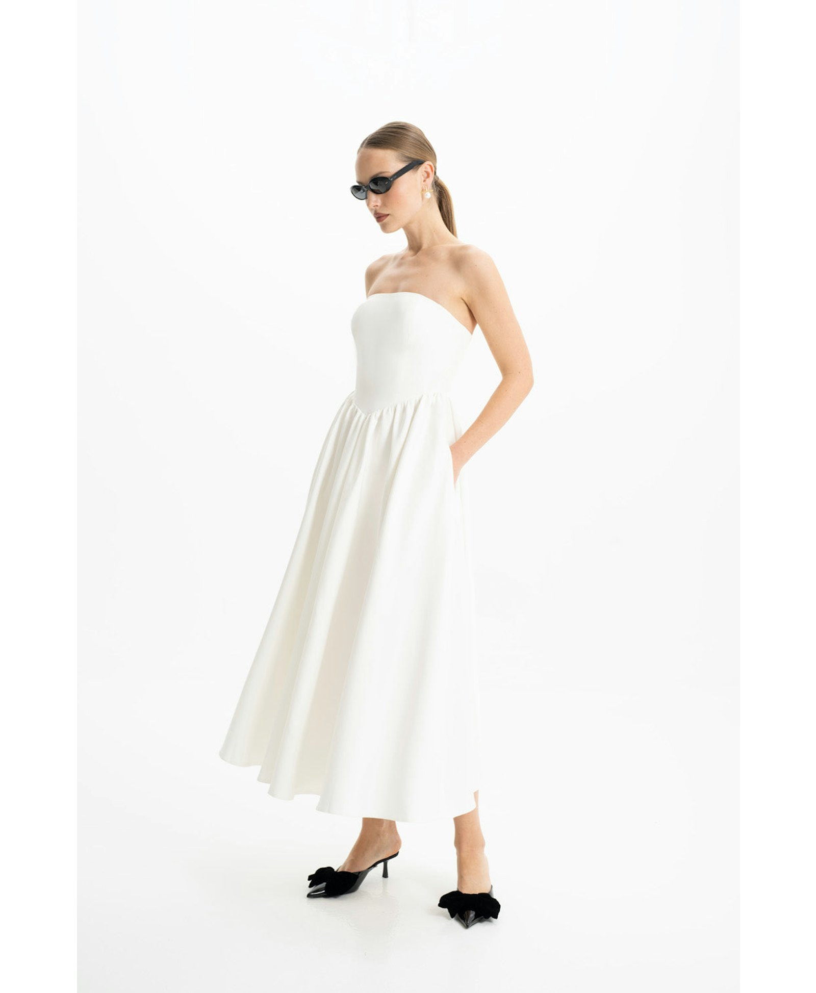 Eva White Strapless Corset Midi Dress made by Lora Istanbul