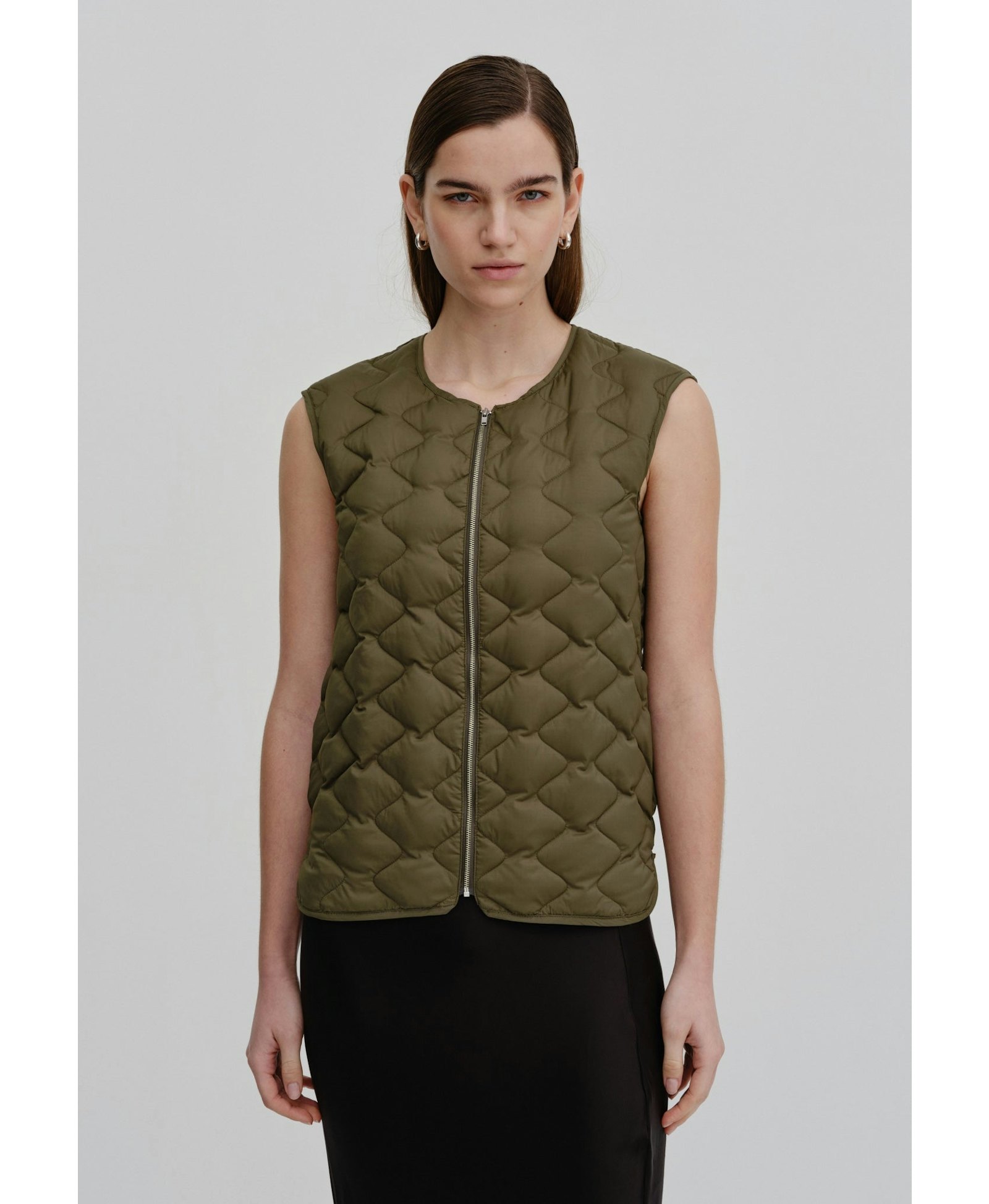 Alle Vest - Khaki made by HERSKIND