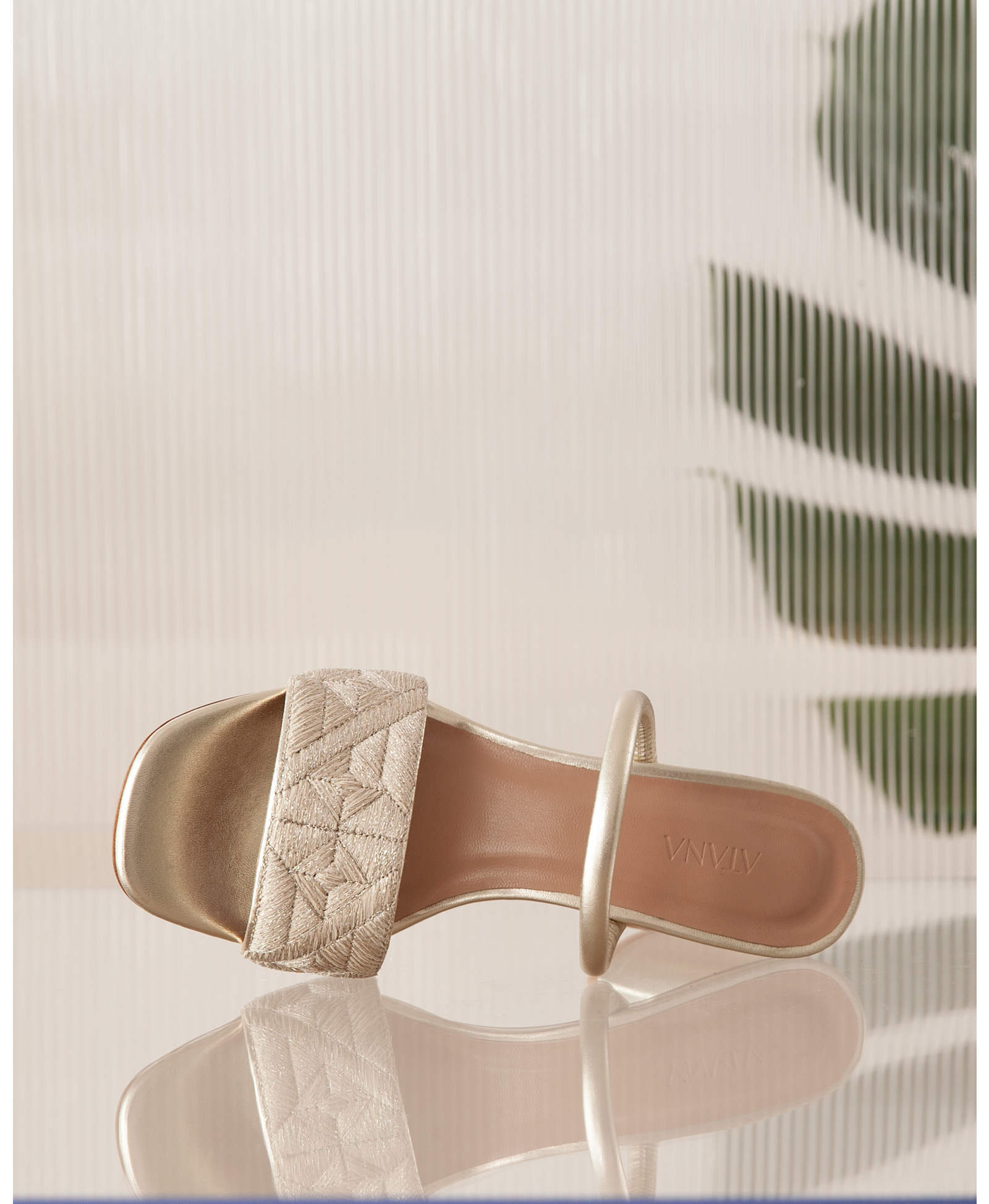 Full Fibre Mule 75 Silver Metallic in Silver made by ATANA