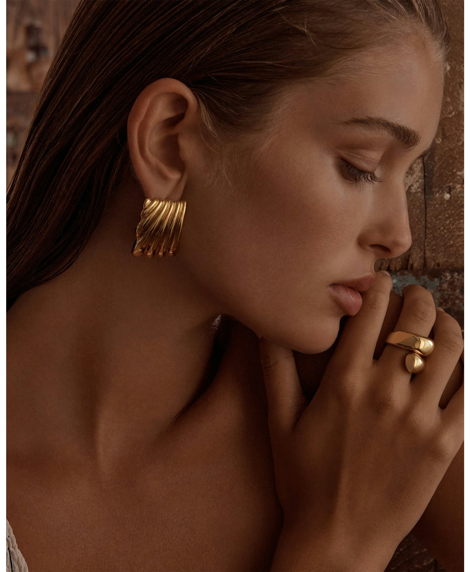 Sunnie Earrings made by Amber Sceats