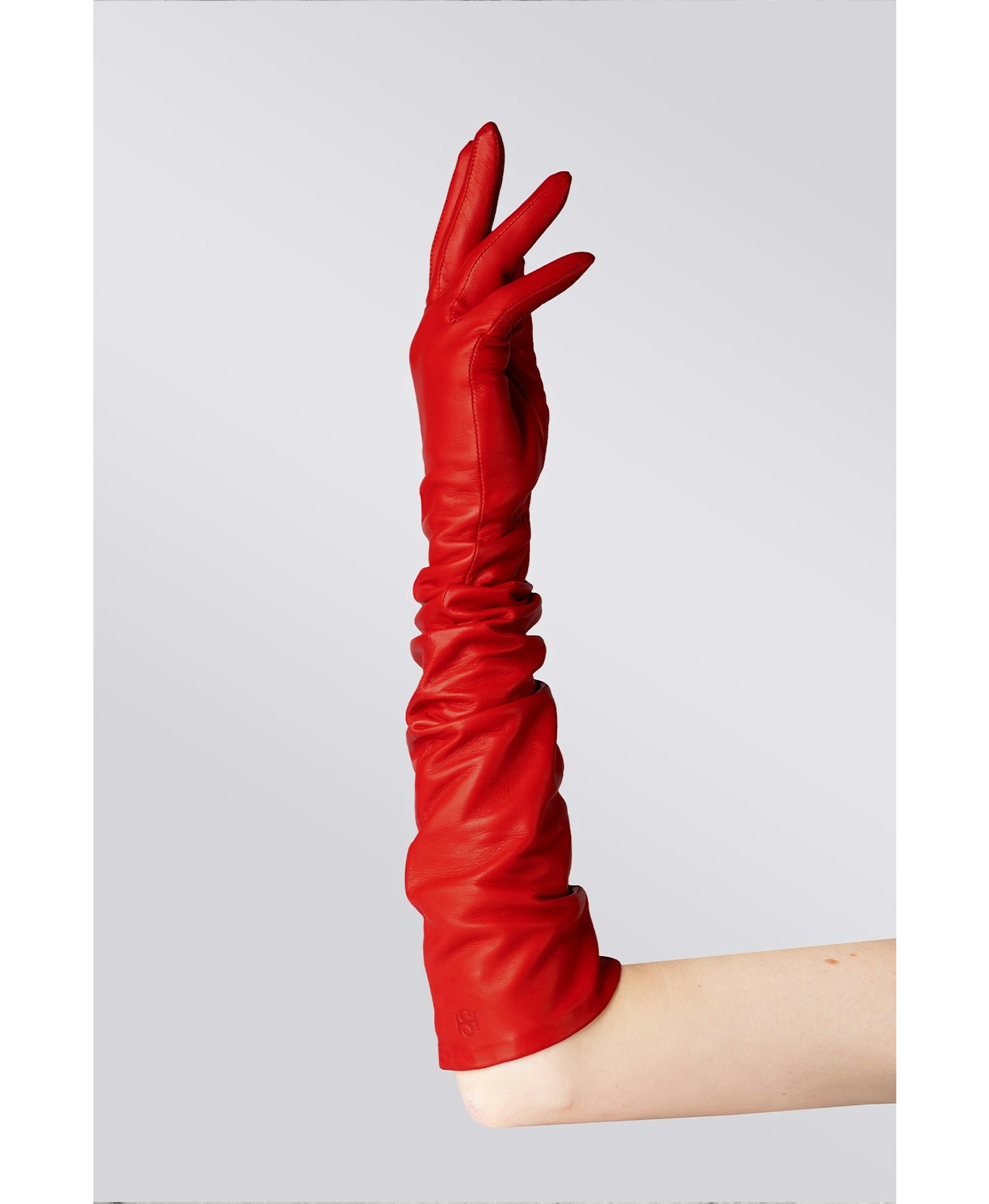 Essentials Extra Long Red made by Handsome Stockholm