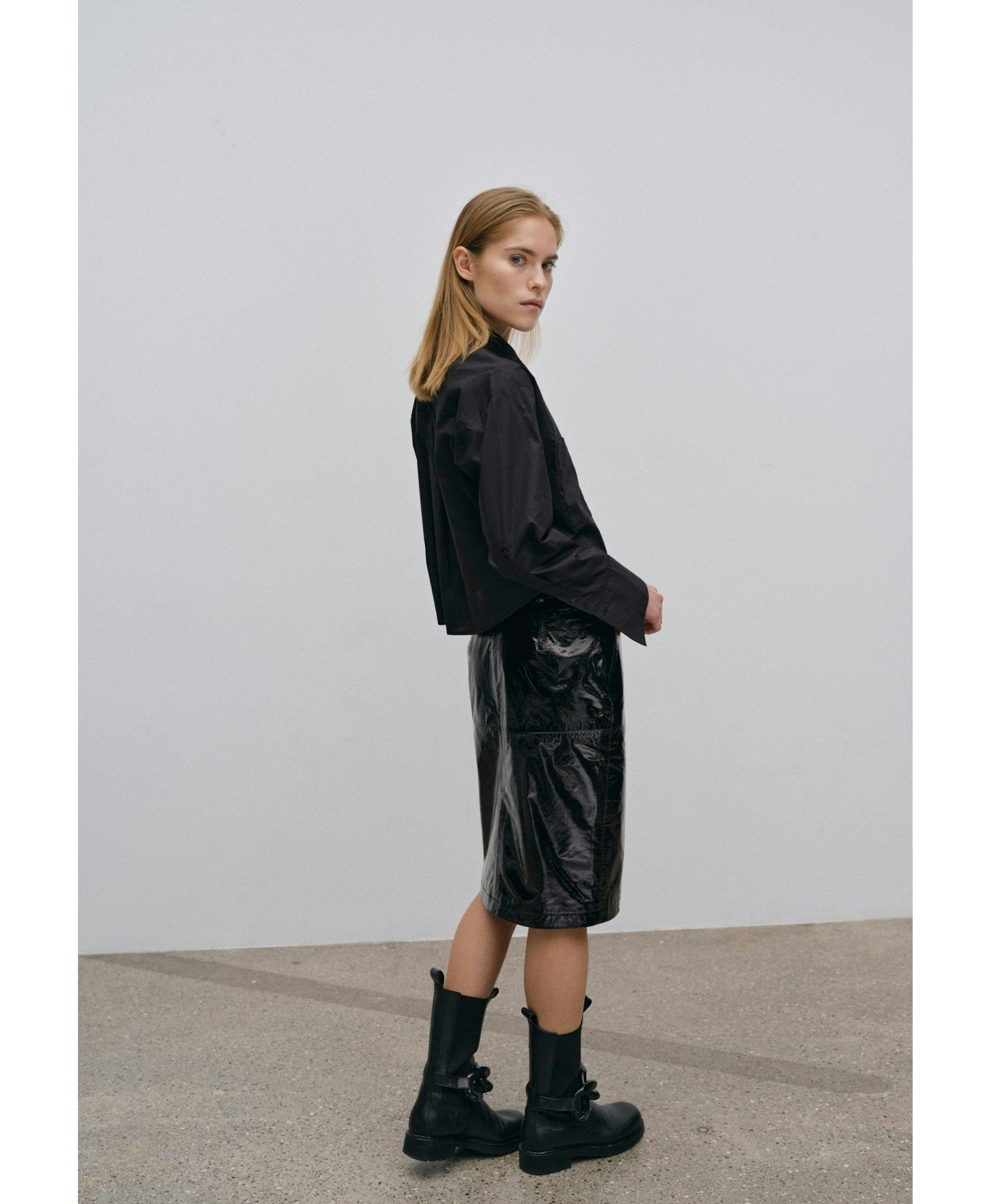Samuel Shirt - Black made by HERSKIND